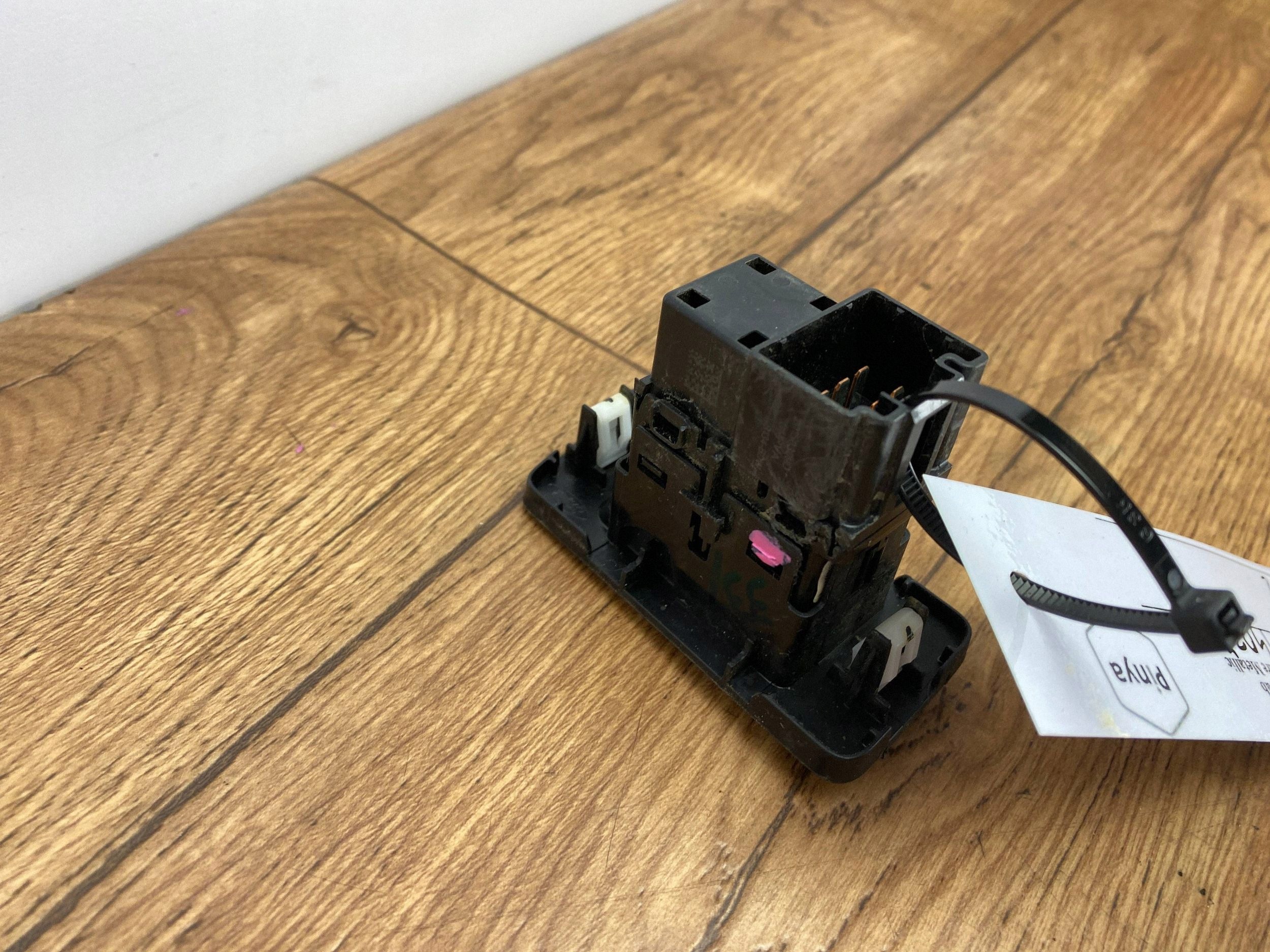 window control switch Ford F150 2015