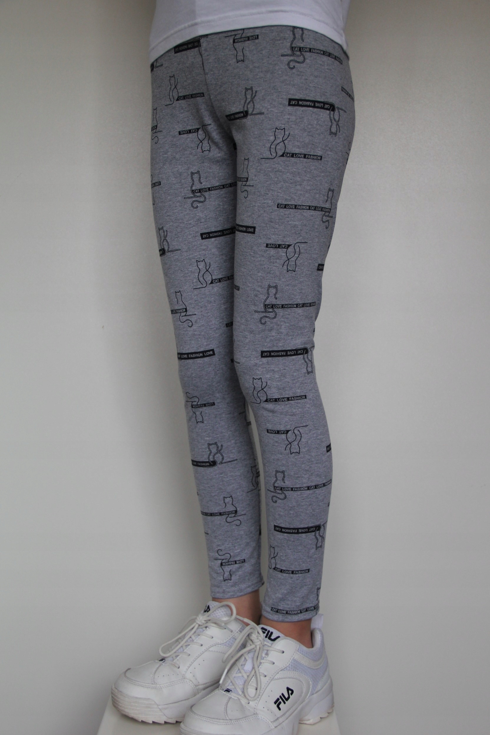 

Getry Legginsy Nadruki Wzory r.128 Rozm. 116-164