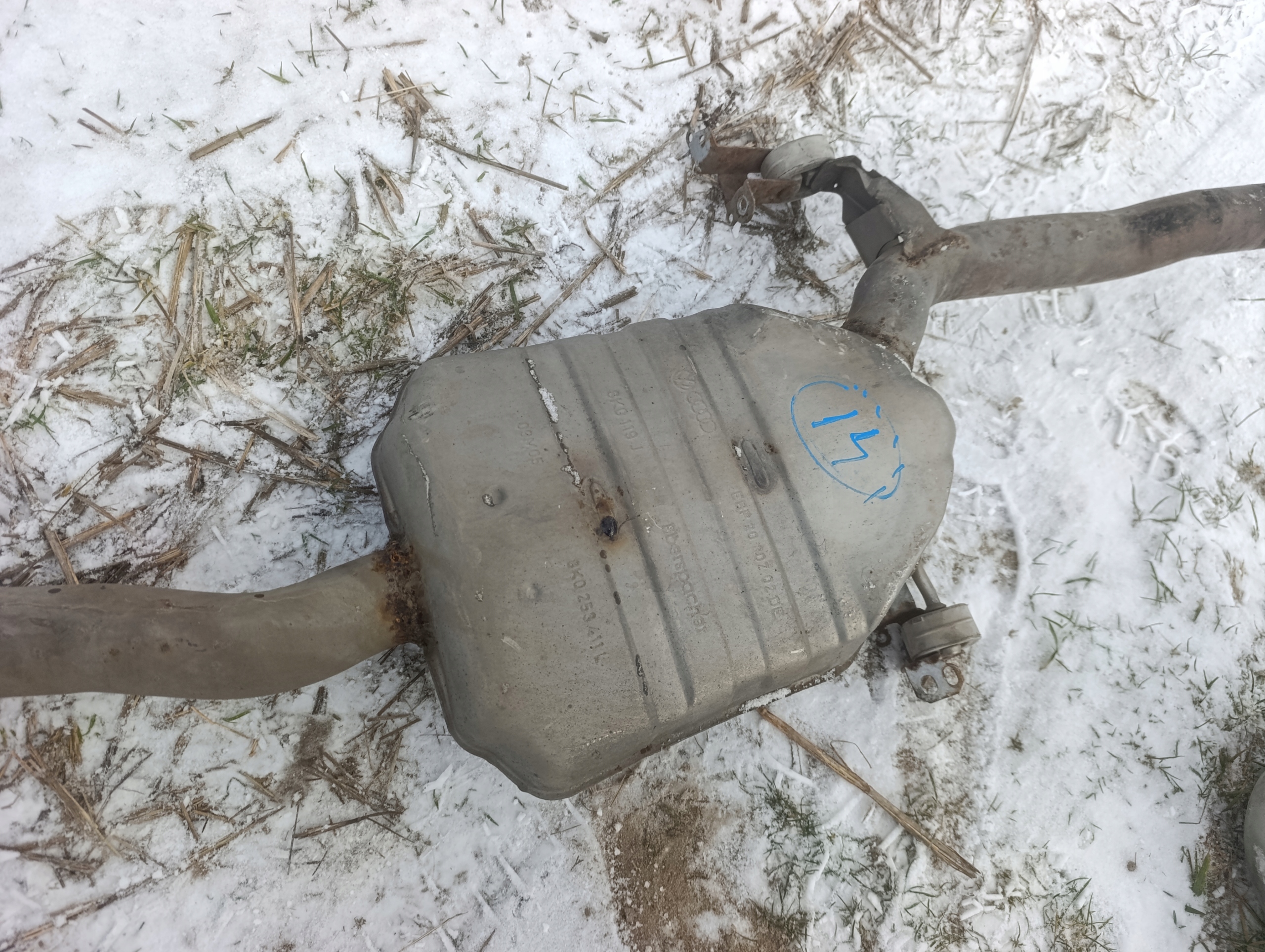 tlumik audi a4 b8 8k0253411l