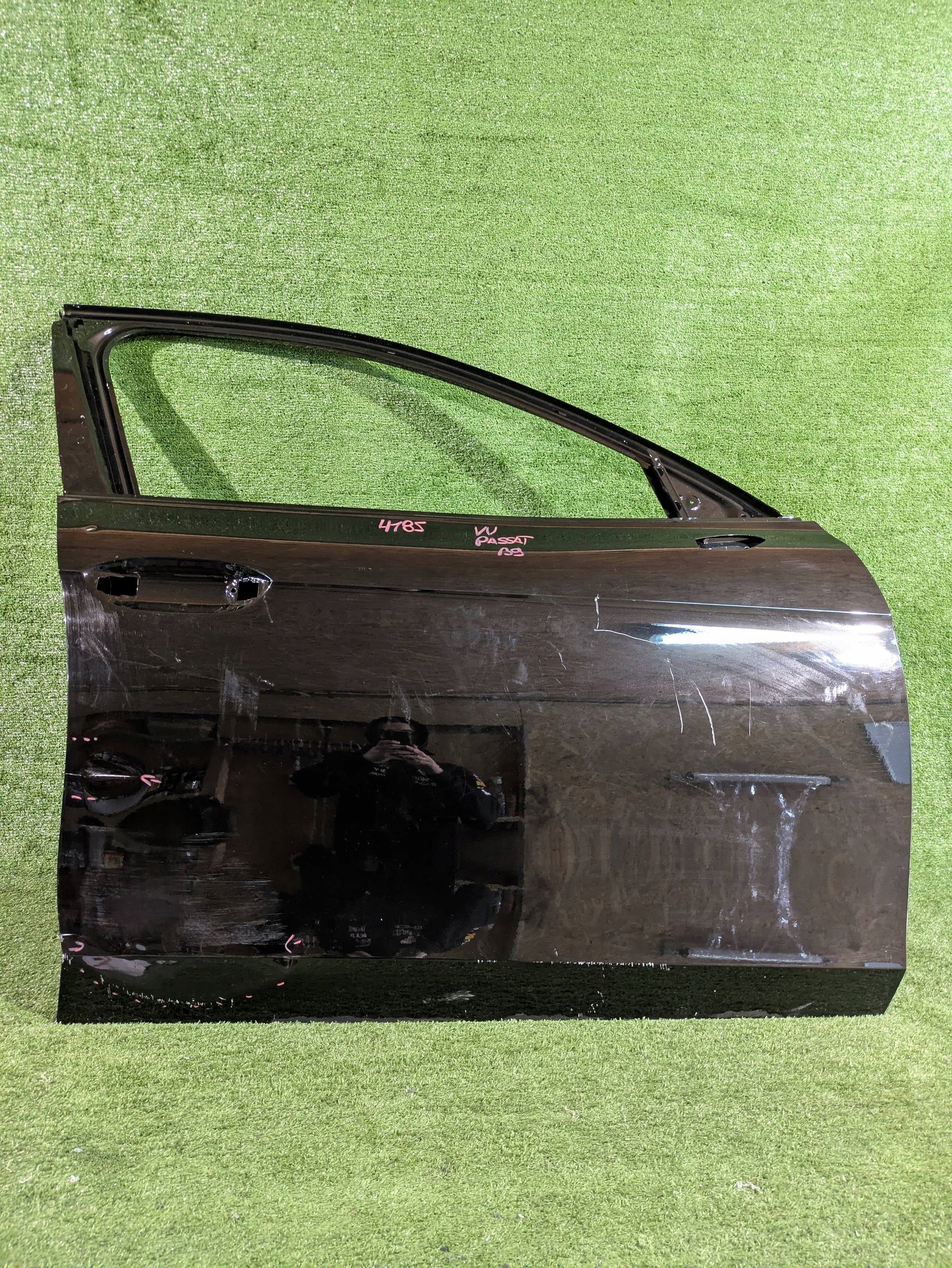dveře přední pravé pravý předek VW PASSAT B9 NR.4185