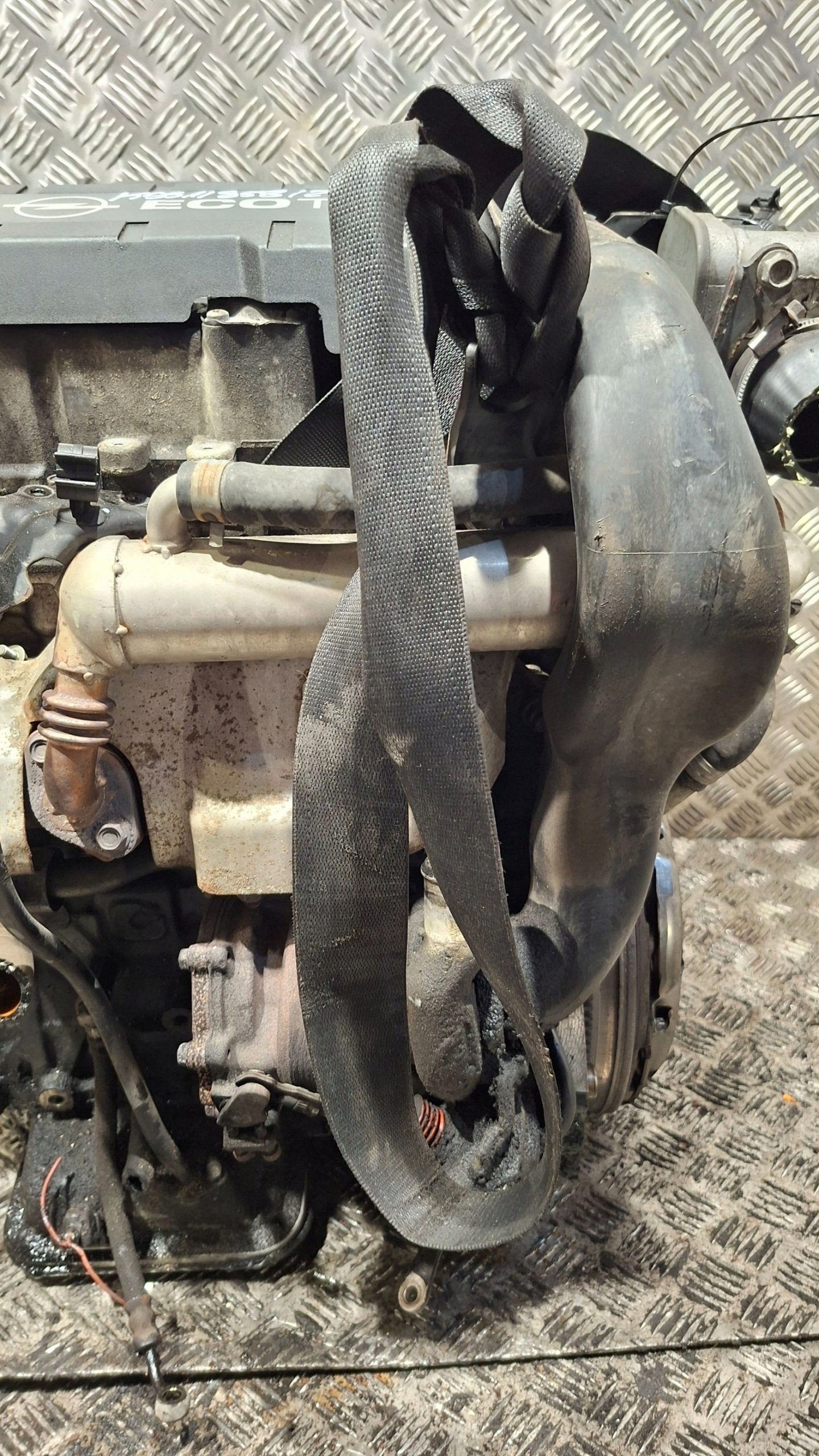 engine pillar Z UKLADEM PALIWOWYM OPEL MERIVA A Z17DTH