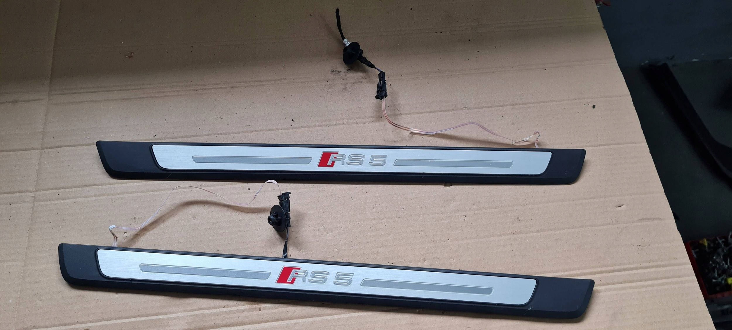 RS5 8W LIFT S5 moulding LED cap threshold left right SLINE KOMPLET