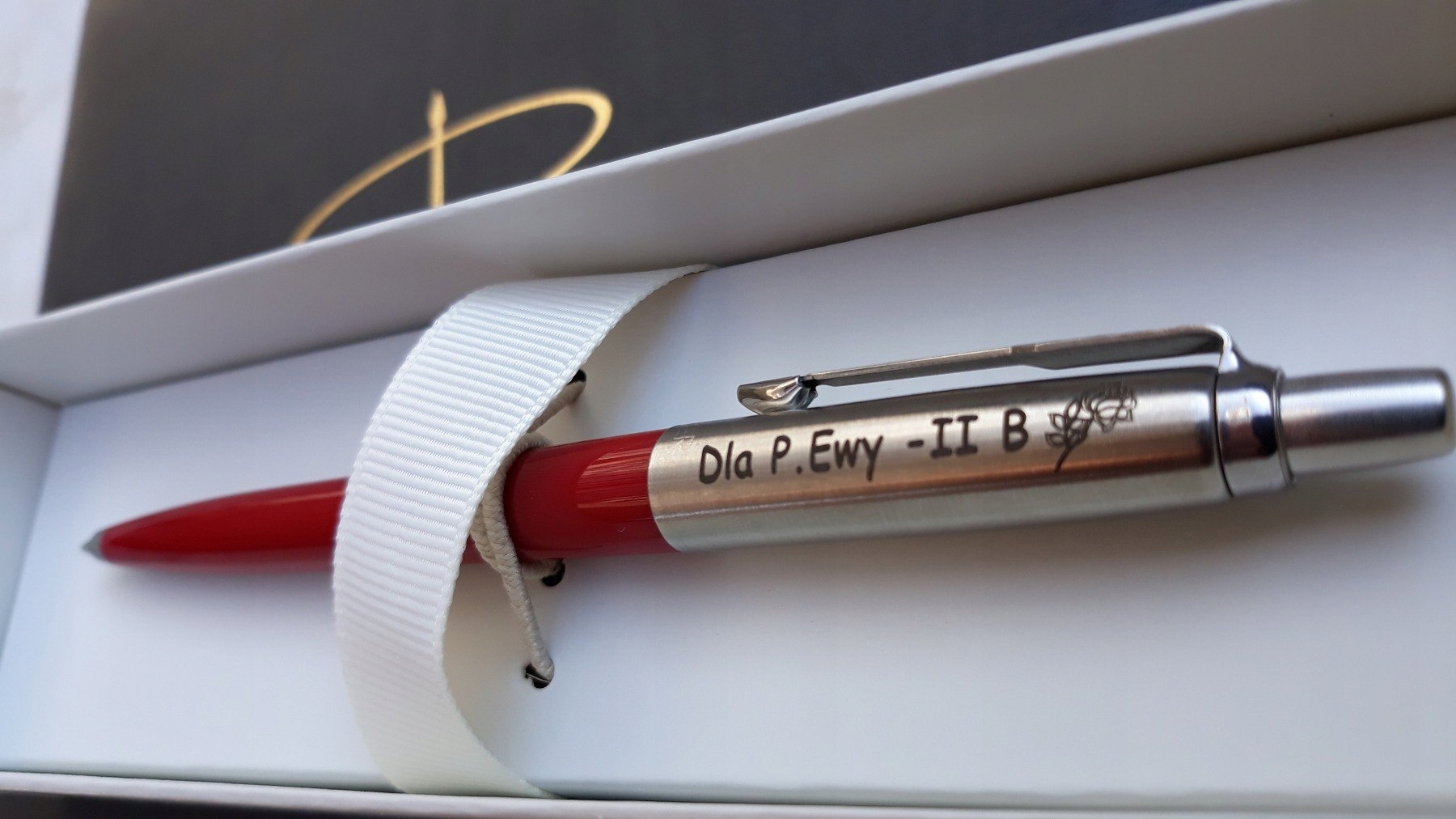 DŁUGOPIS JOTTER ORGINAL CZERWONY M BLIS. 2096857