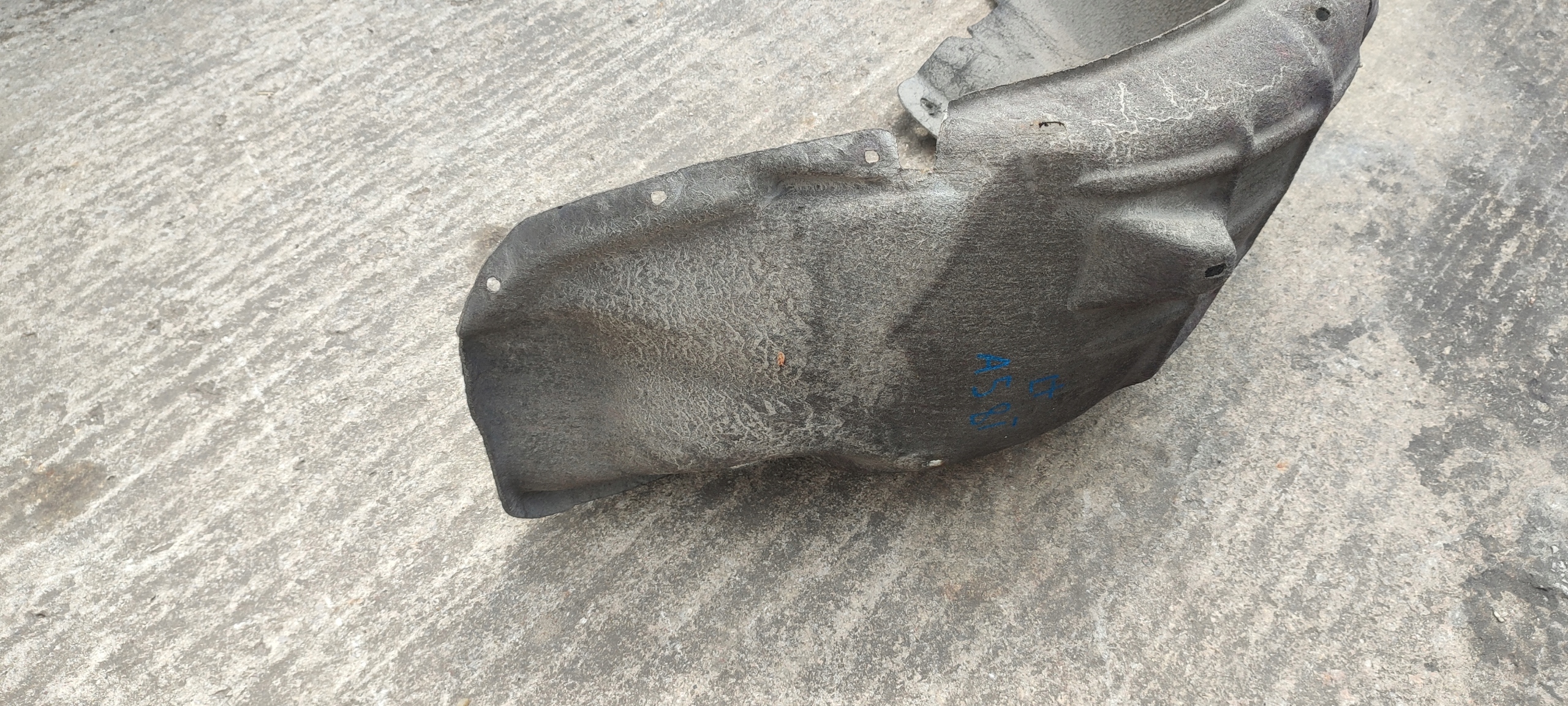 mudguard right rear part AUDI A5 8T COUPE 8T0810171C