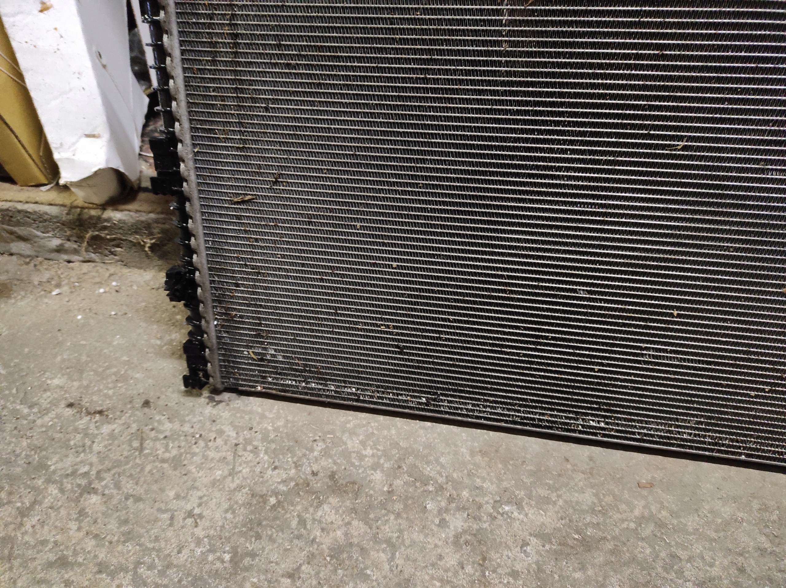 water cooler AUDI A6 C8