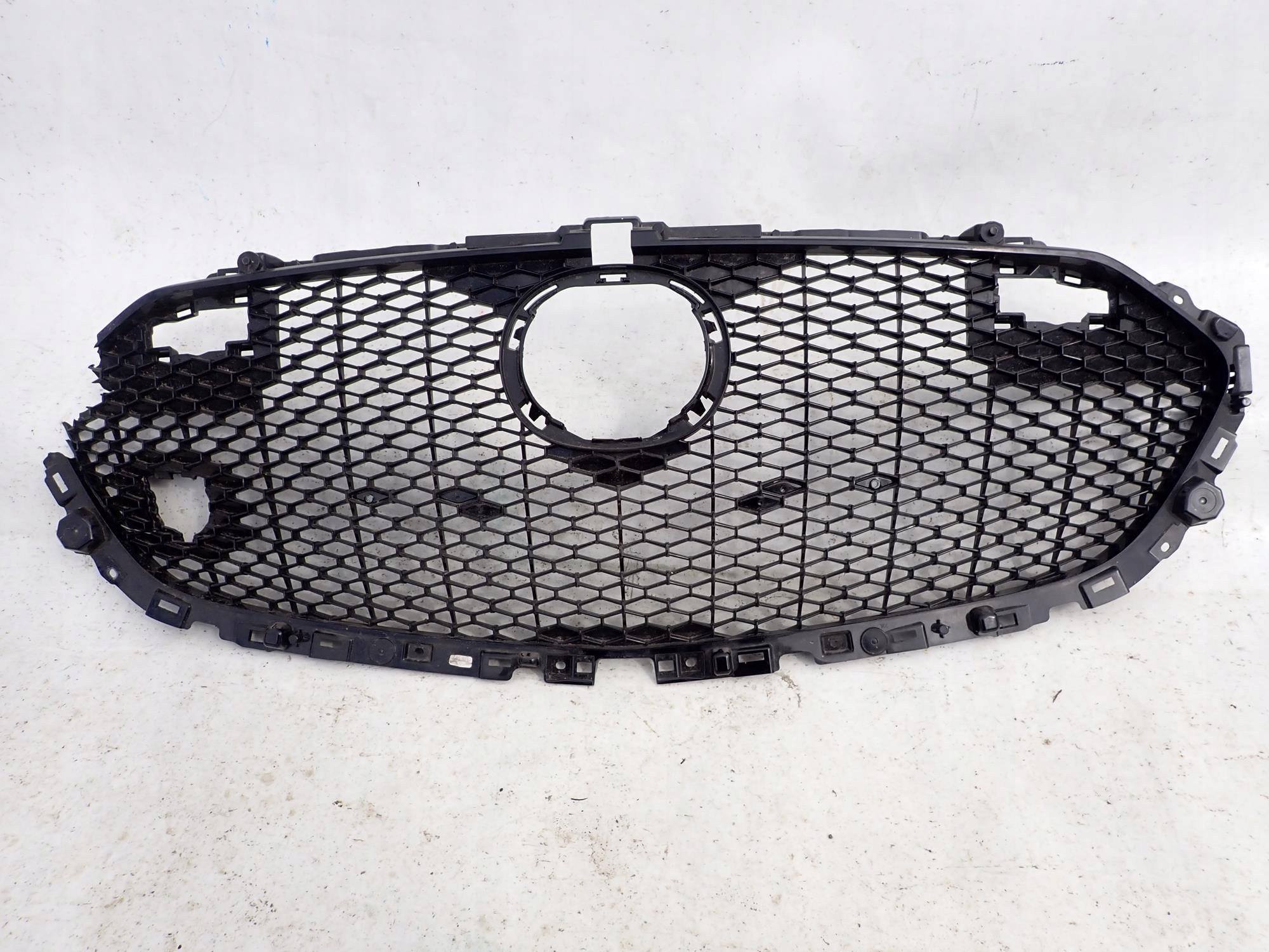 MAZDA 3 IV 19-> Grill Grill