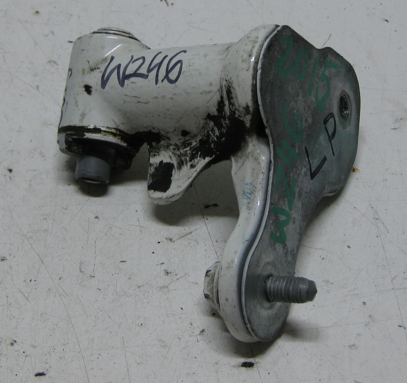 MERCEDES W246 2.2 CDI 14R hinge door left front