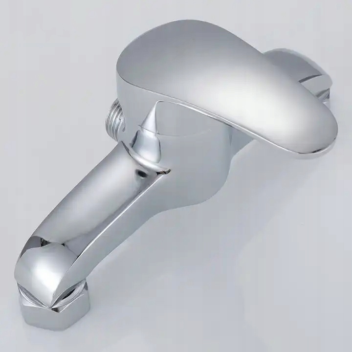 BATERIA PRYSZNICOWA NATRYSKOWA ŁAZIENKOWA NAŚCIENNA KRAN DO KABINY PRYSZNIC Liczba uchwytów jednouchwytowa