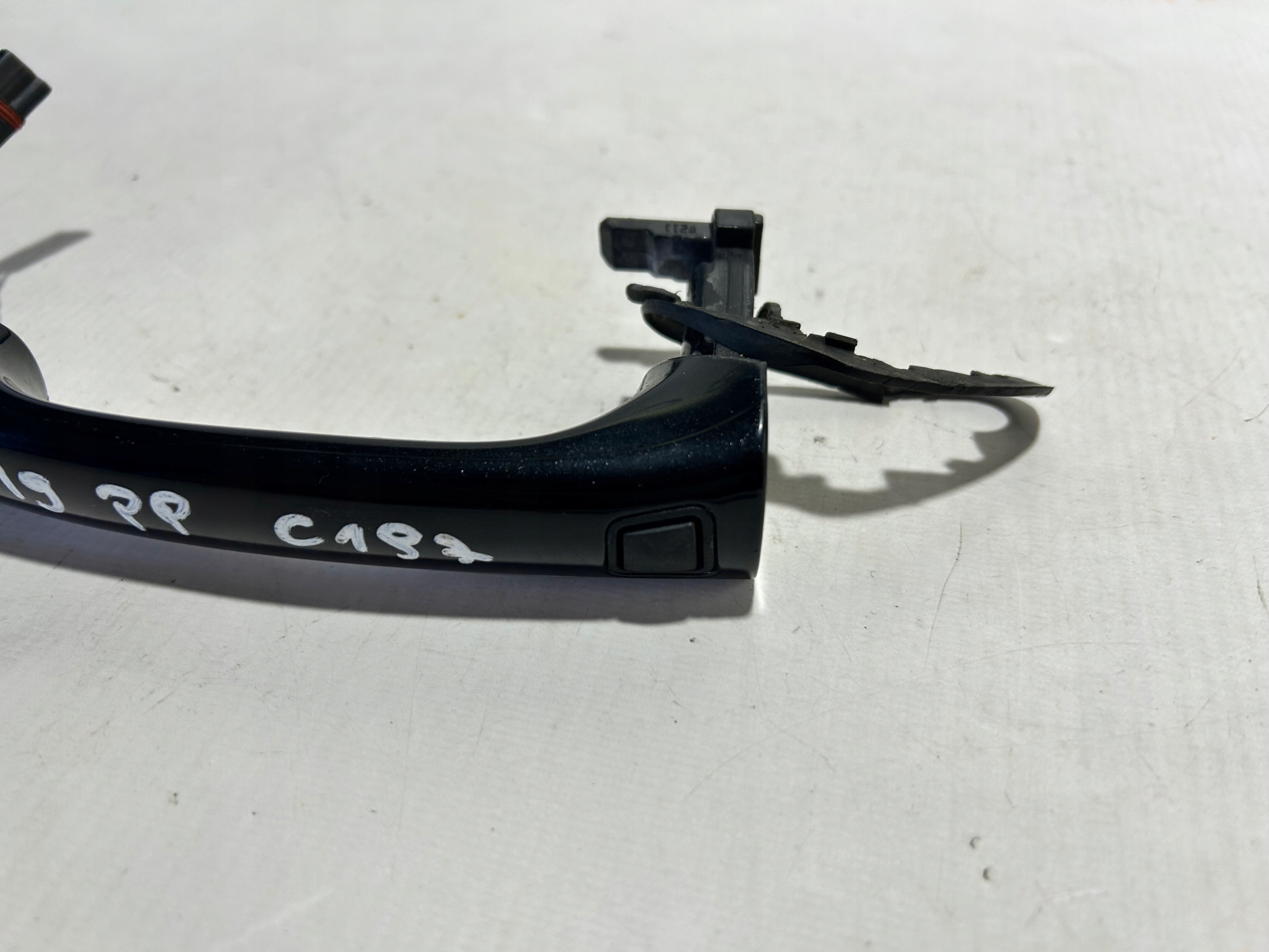 MERCEDES CLS W219 handle KEYLESS GO right rear part front rear front C197 197