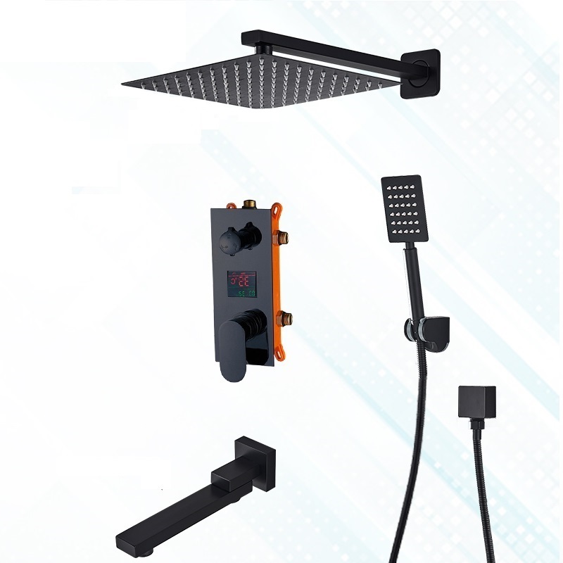 Čierny sprchový set 30 LCD