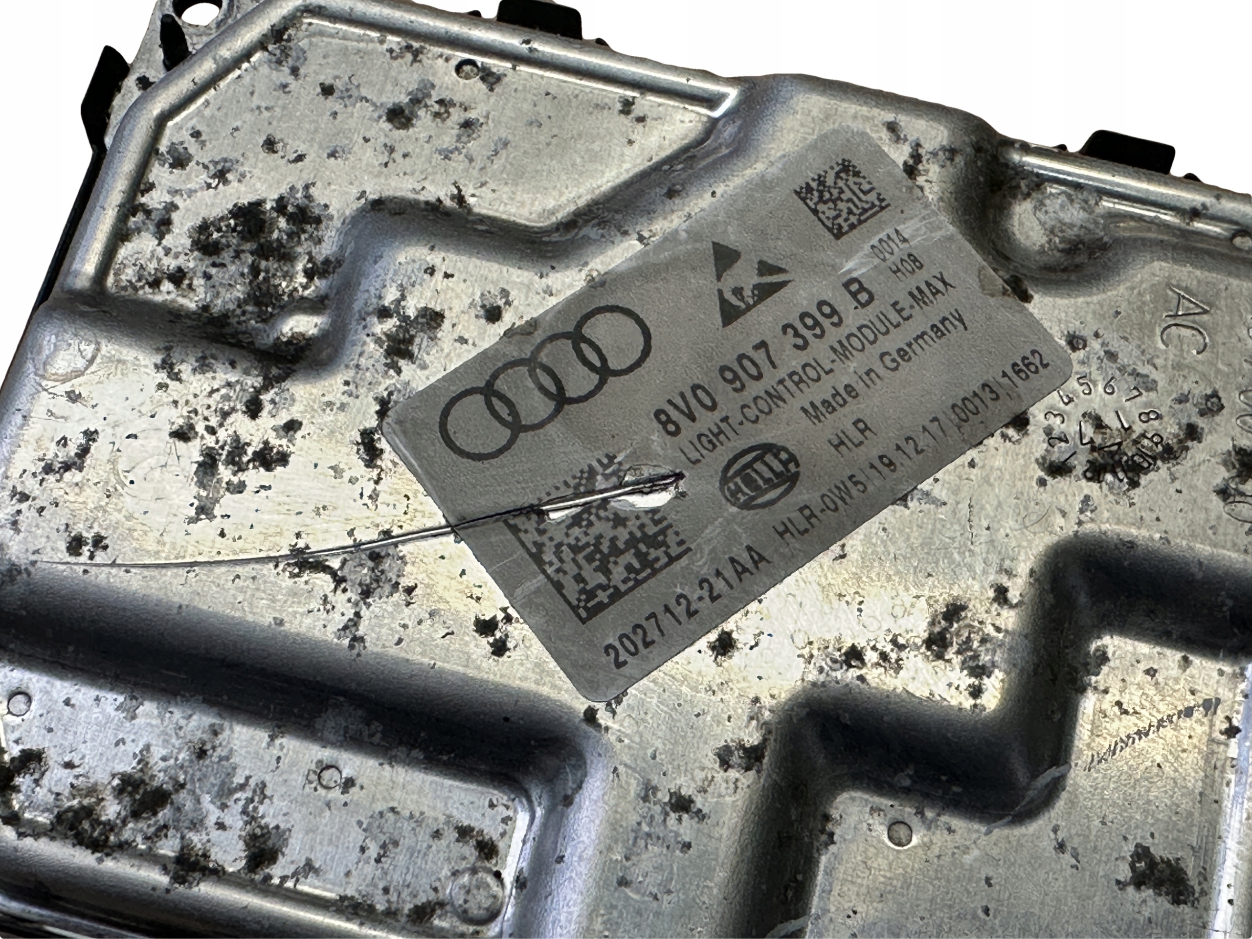 AUDI VW ARTEON GOLF module control unit 8V0907399B
