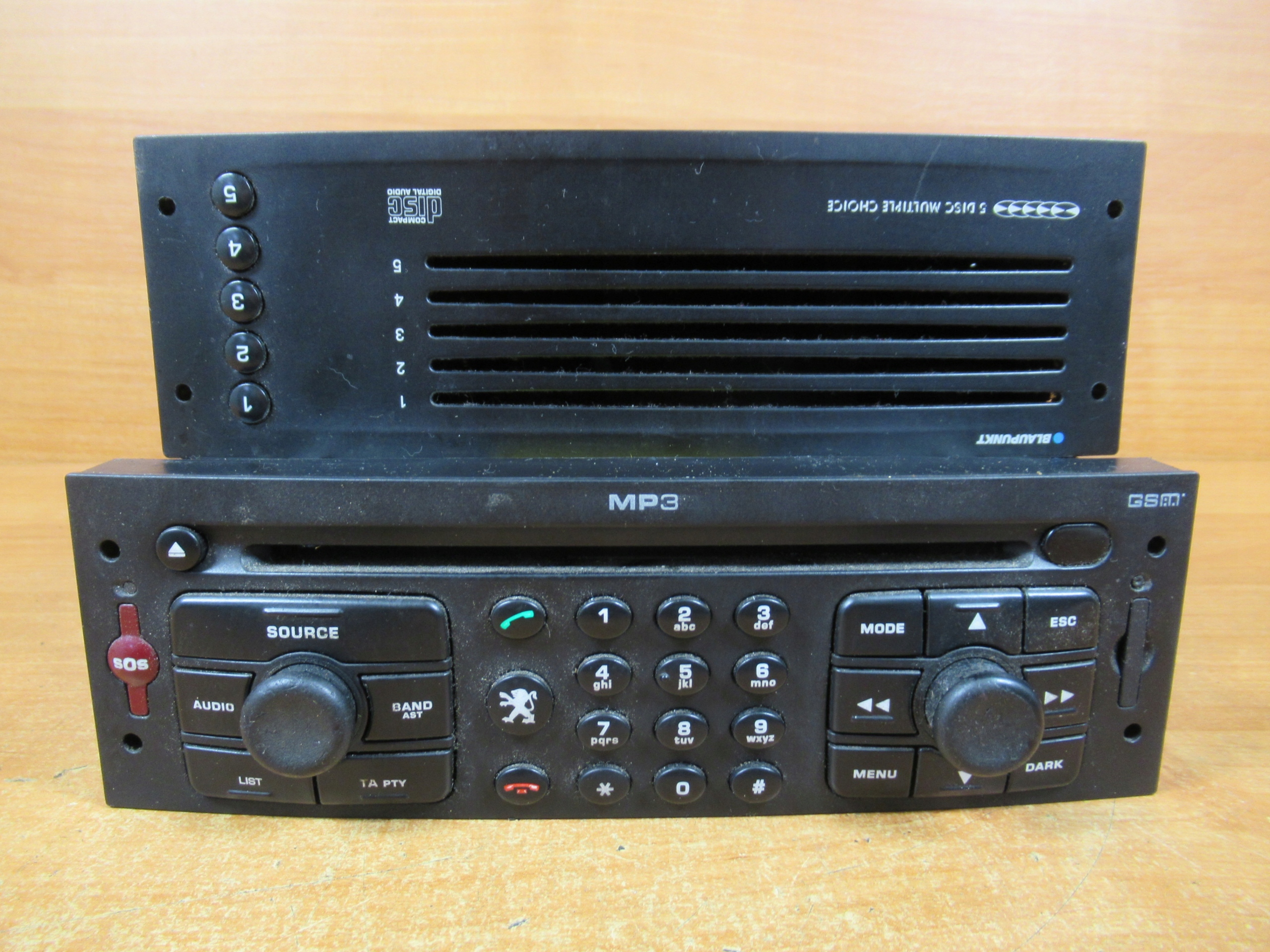 RT3 - РАДІО CD MP3 НАВІГАЦІЯ PEUGEOT 307 LIFT 96611440XT