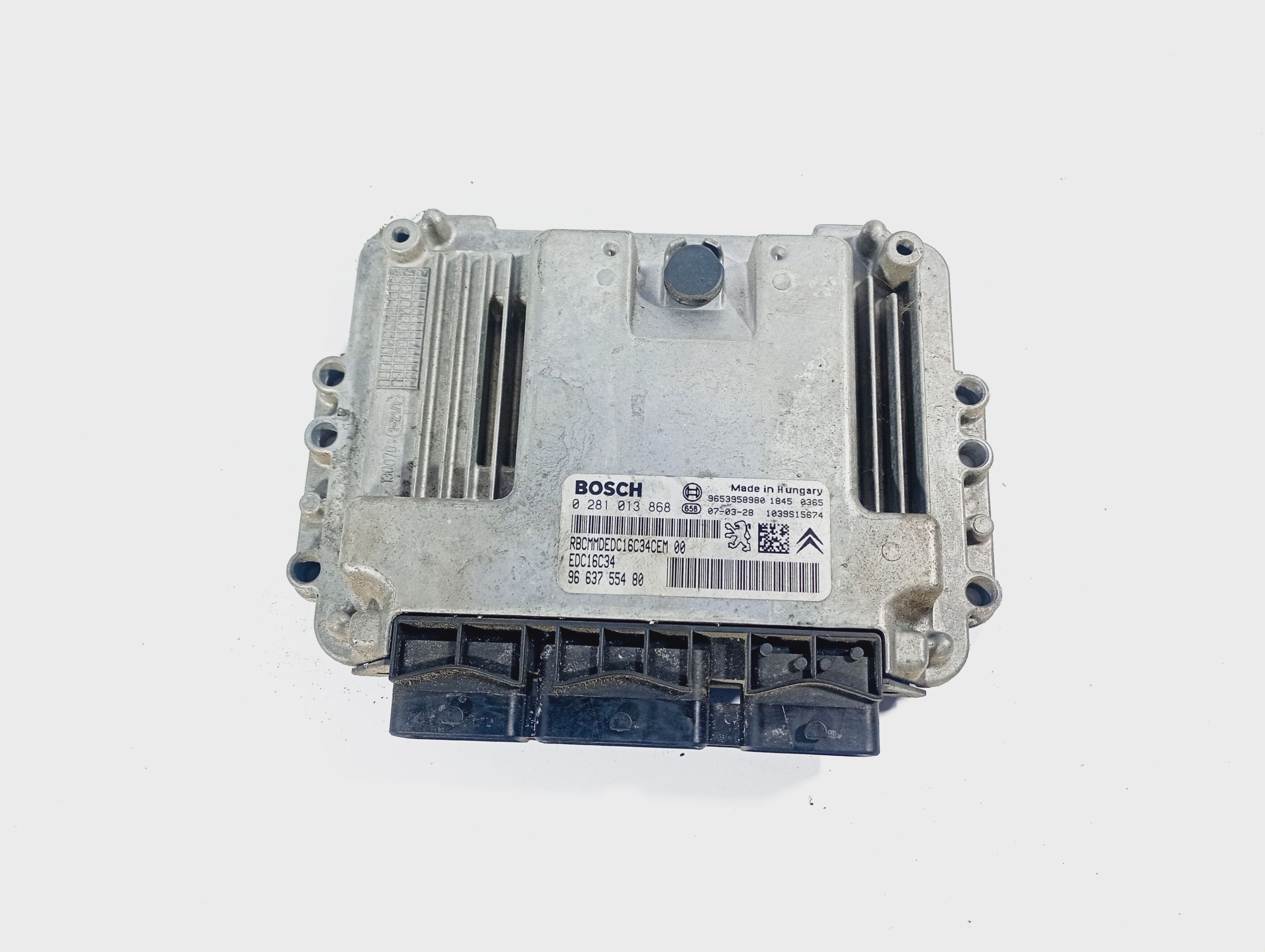 computer control unit of the engine OE 0281013868 Peugeot 207 06-12
