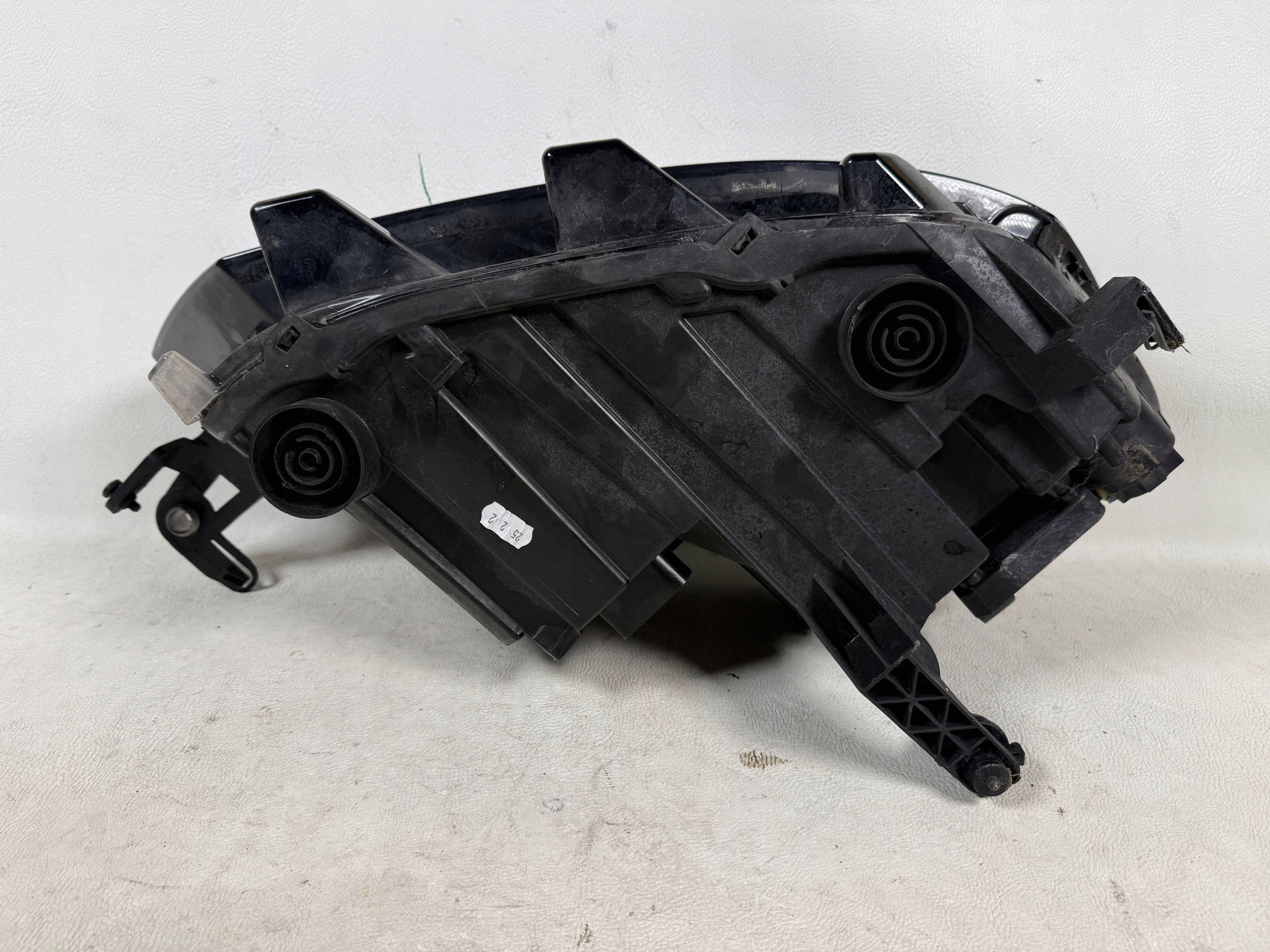 Vw T-roc 2GA 17- light left front front