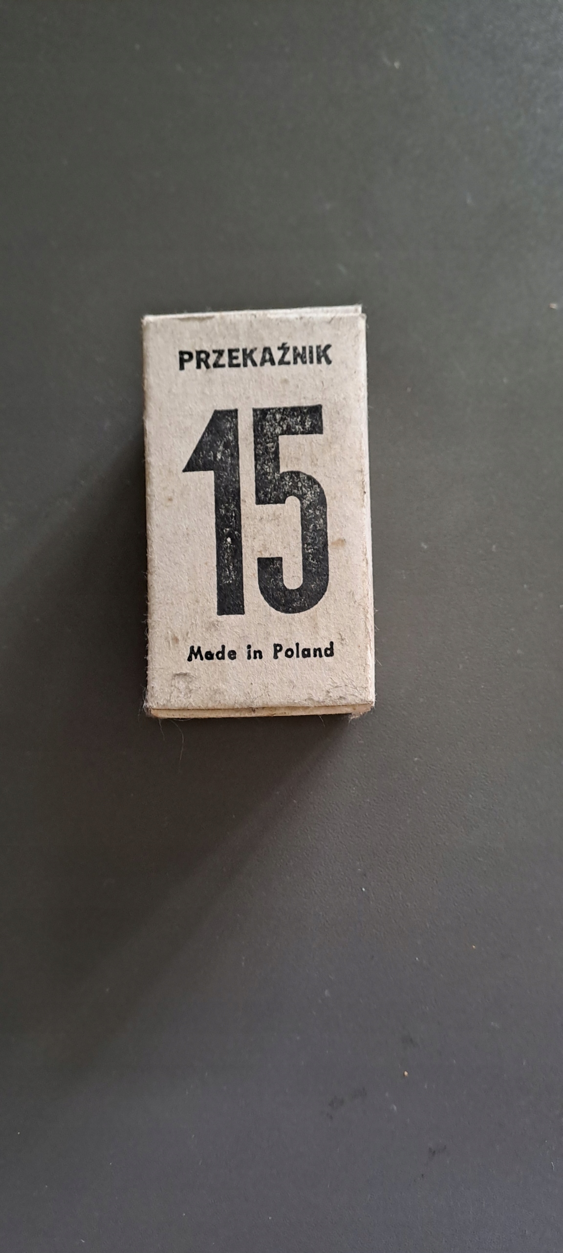 Przekaźnik R15 3PDT 12V DC 10A