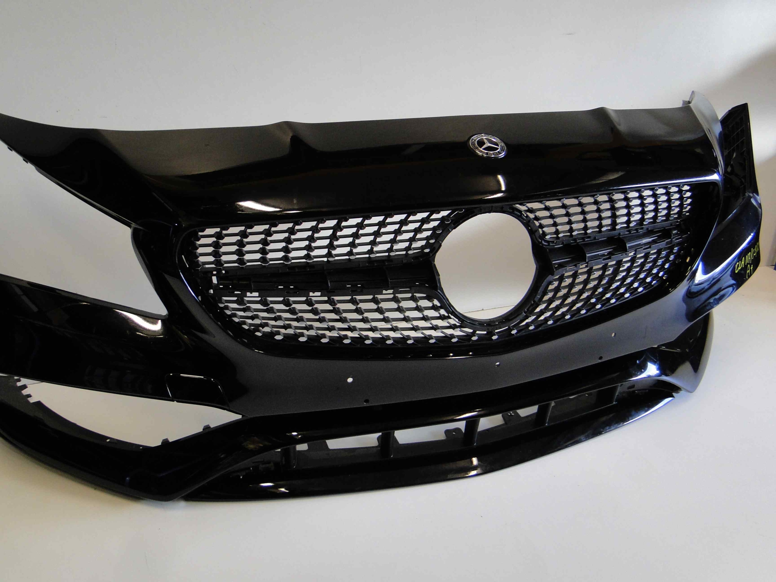 MERCEDES CLA 117 GRILL ATRAPA AMG DIAMENT DIAMOND Producent części Mercedes-Benz OE