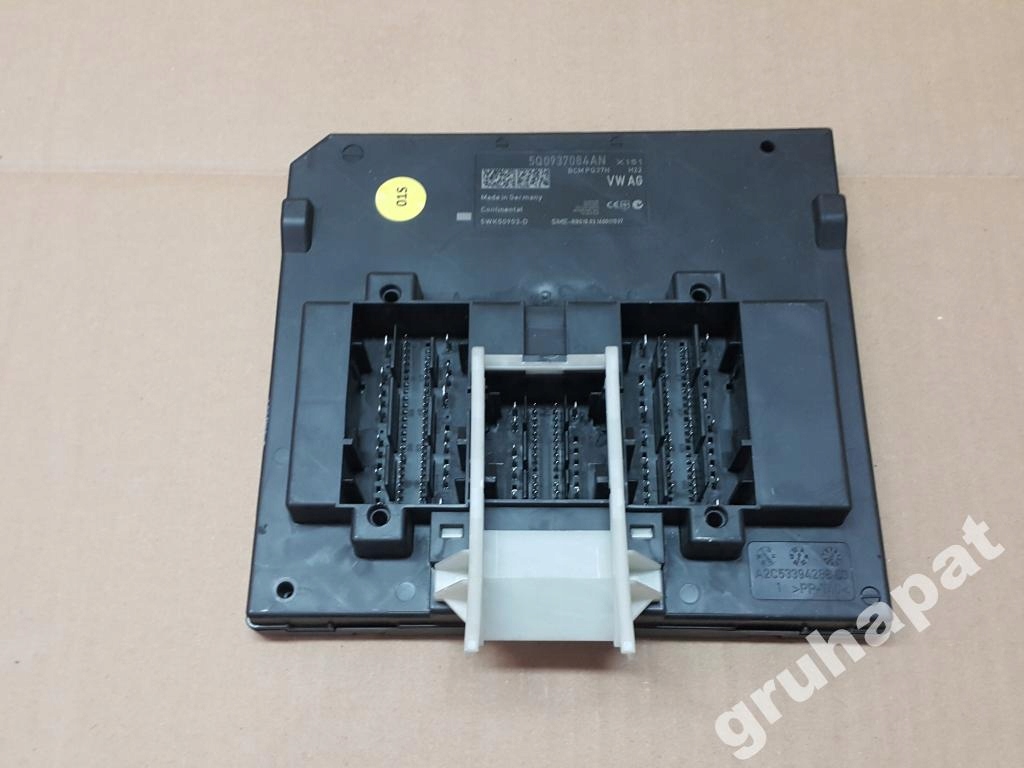 VW GOLF VII AUDI A3 module BORDNETZ 5Q093784AN