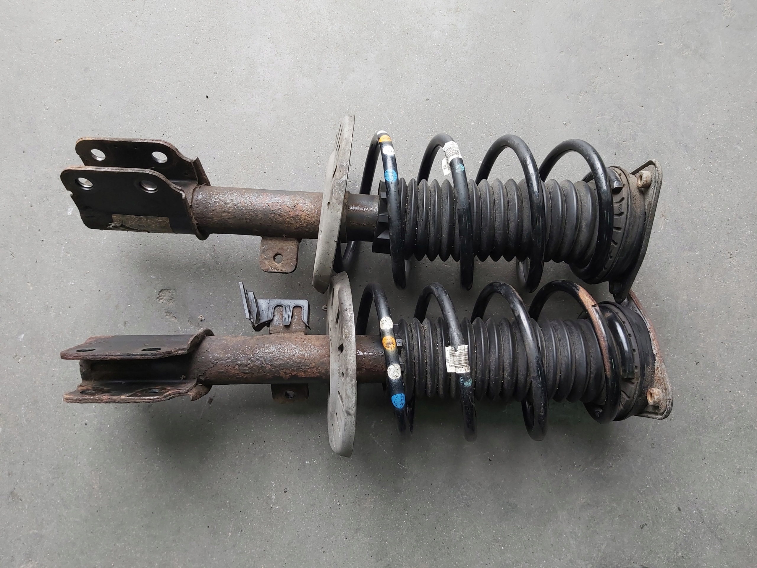 shock absorber front front left right C4 PICASSO II 1.6 HDI