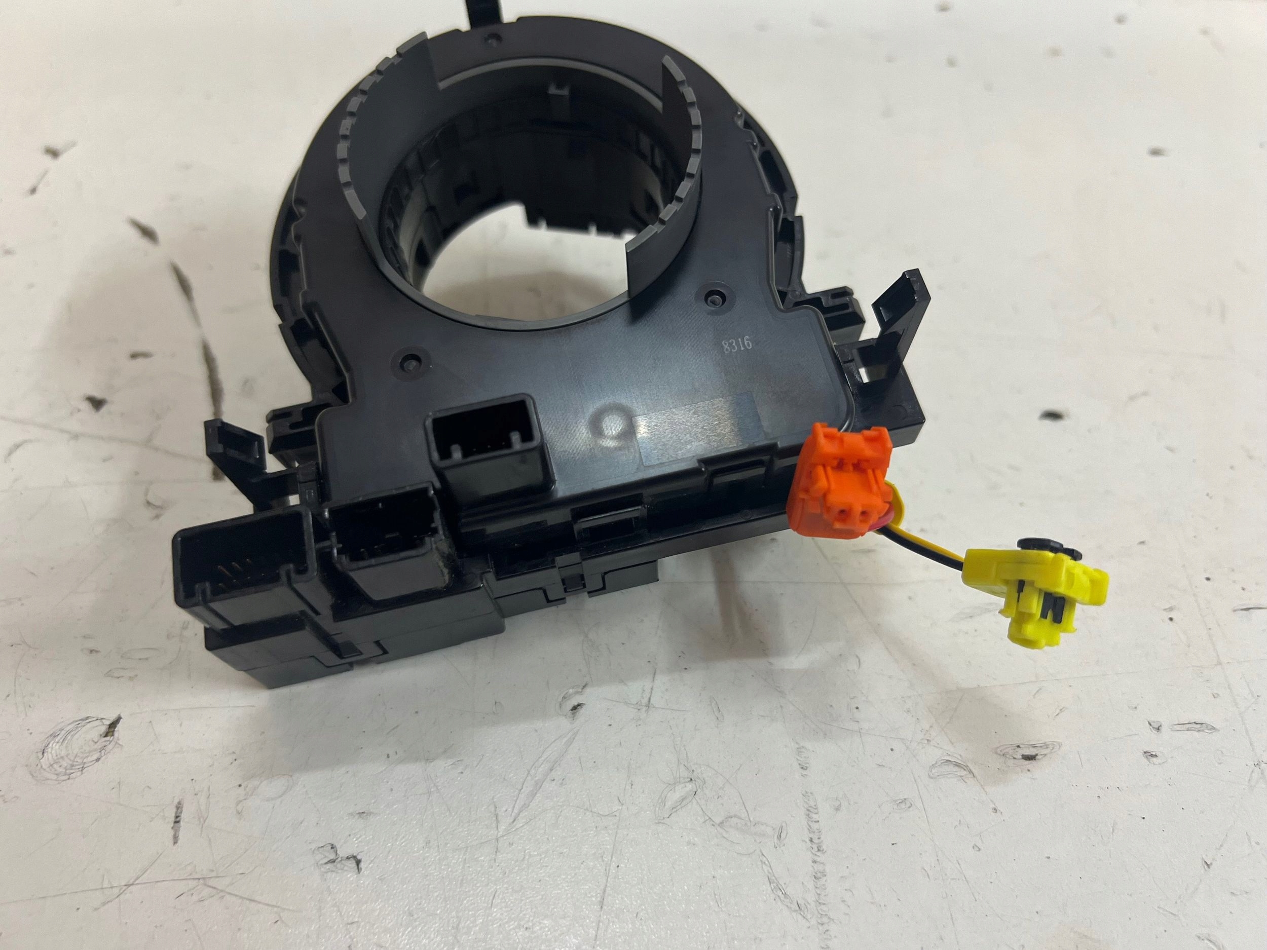 mazda под КОЛЬЦО подушки безопасности /