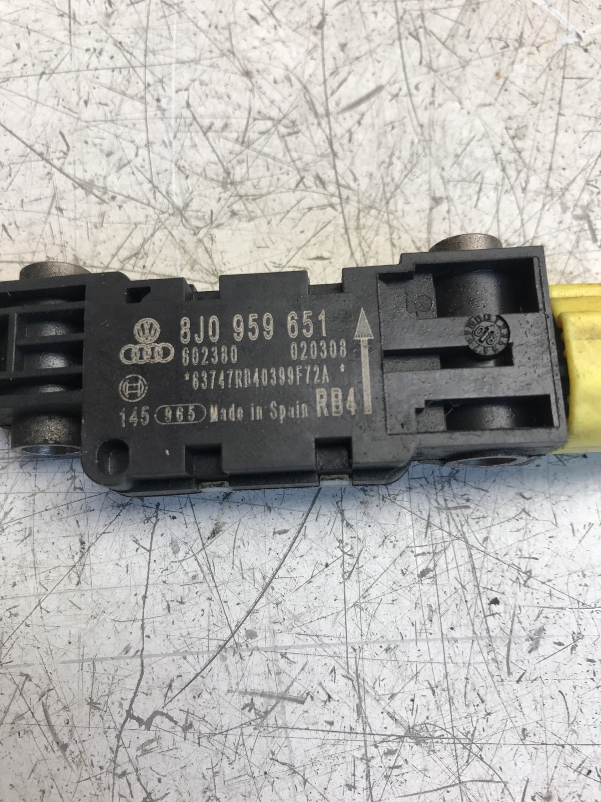 AUDI A3 8P SPORTBACK Crashsensor Drucksensor 8J0959651