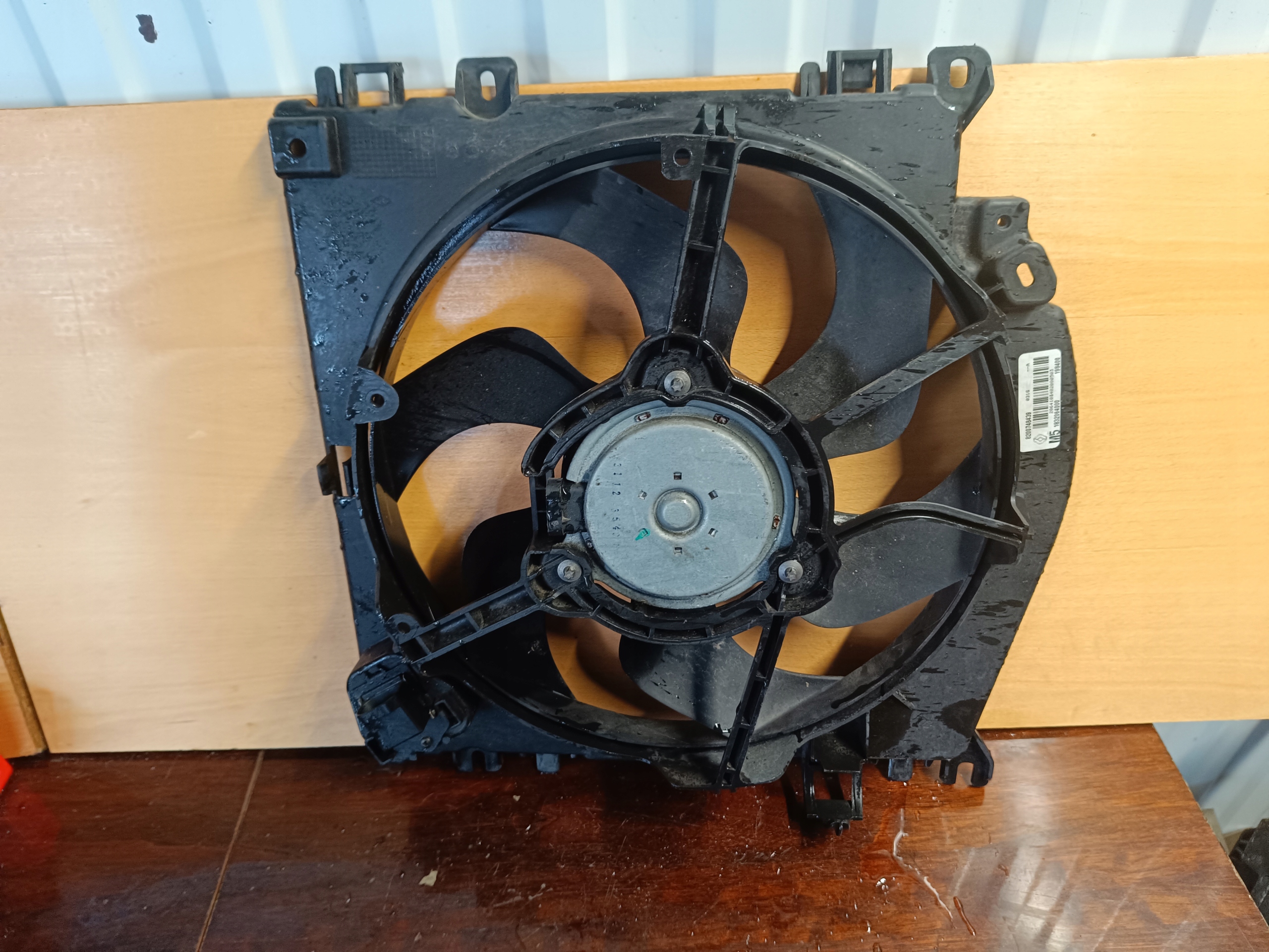 ventilátor chladiče NISSAN RENAULT 8200748439