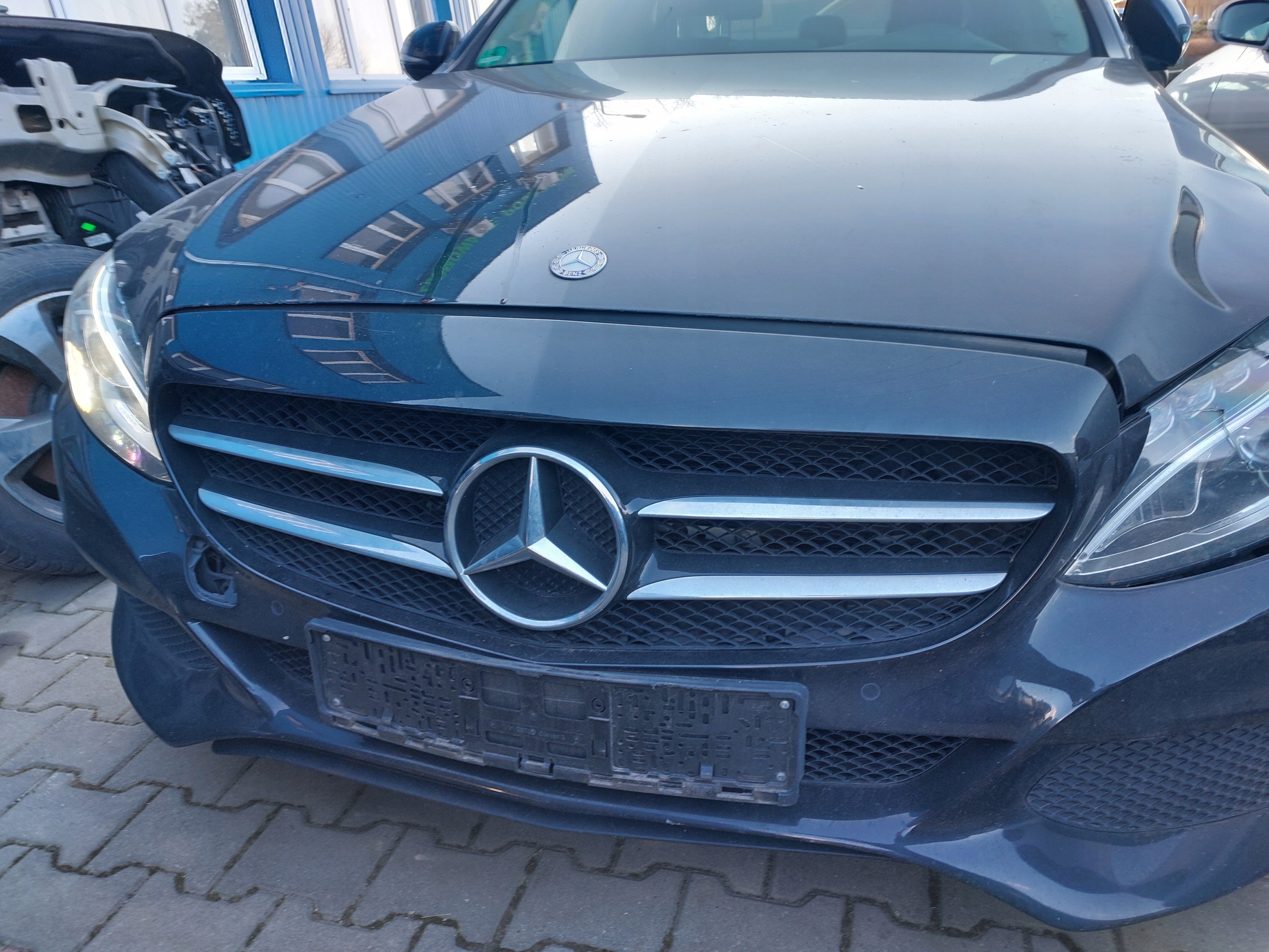Mercedes-Benz C-Klasse W205 Kühlergrill FRONTGRILL Kühlergitter - Image 1