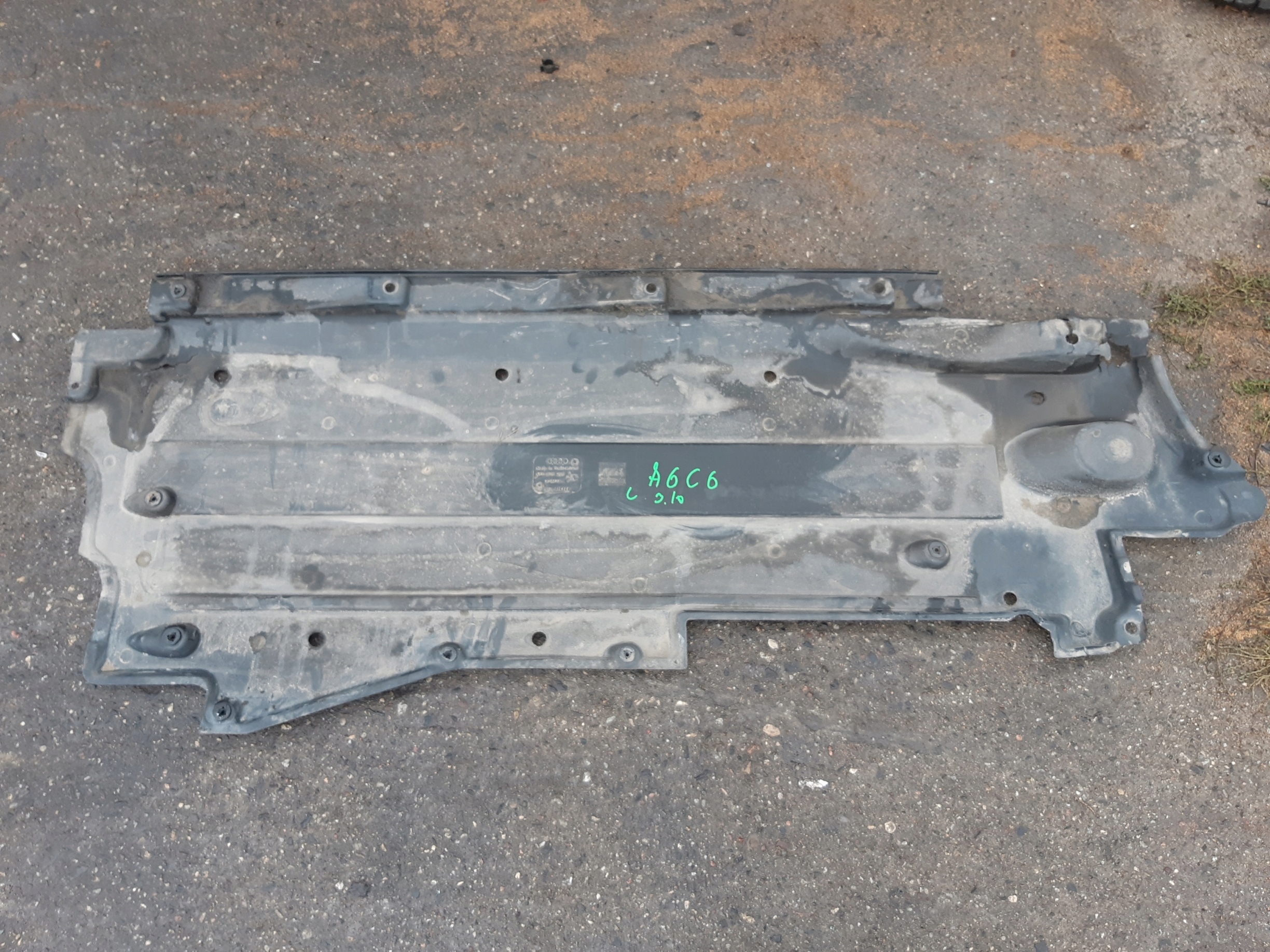 AUDI A6 C6 ЗАХИСТ ПЛИТА СТАТІ З НИЗУ LEWAf0825207c
