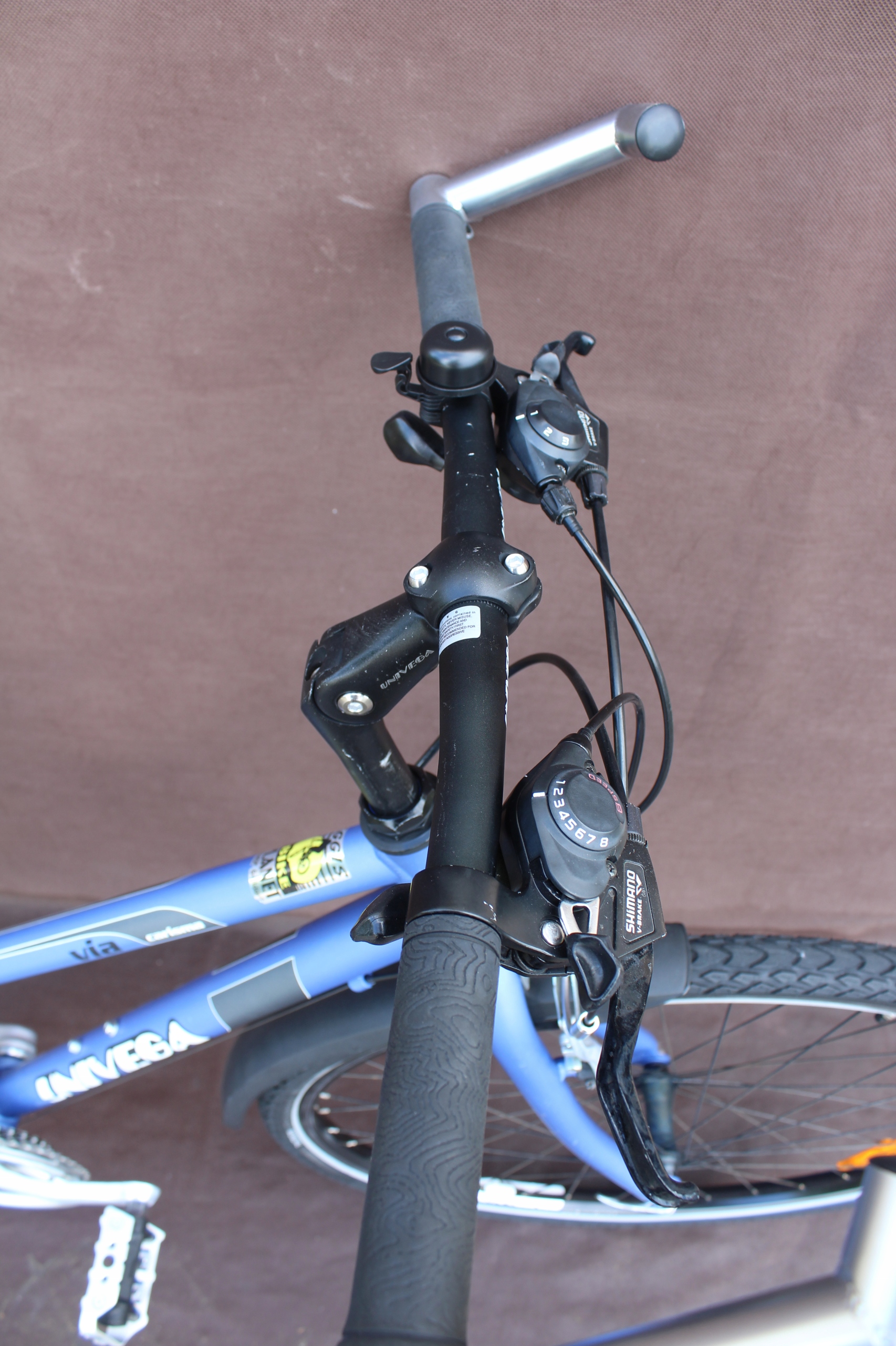 PIĘKNY ALU ROWER DAMSKI UNIVEGA KOŁA 28'' 24 BIEGI Kod producenta ROWERUNIVEGA