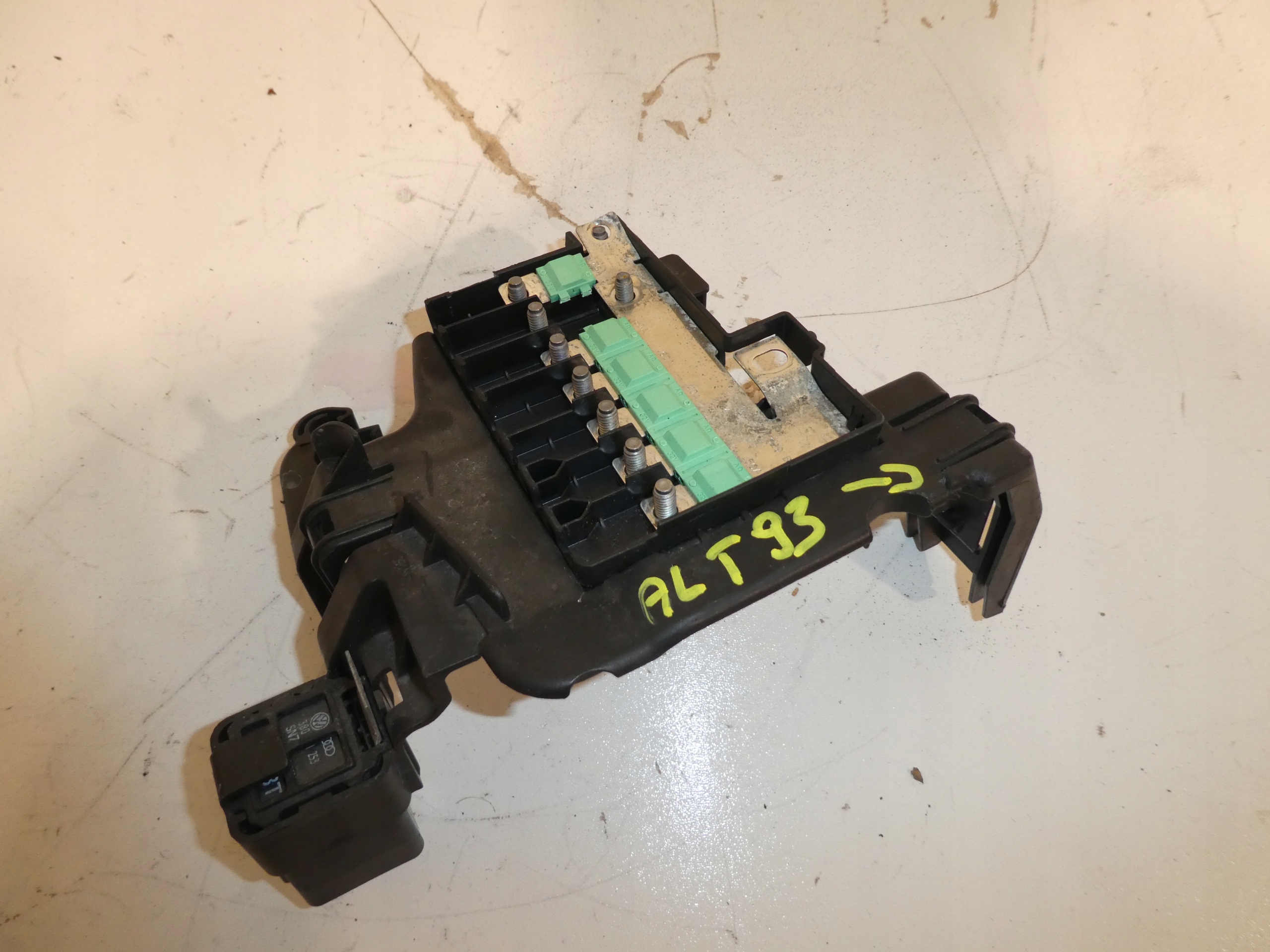 Module fusibles SKODA RAPID 6R0937550A