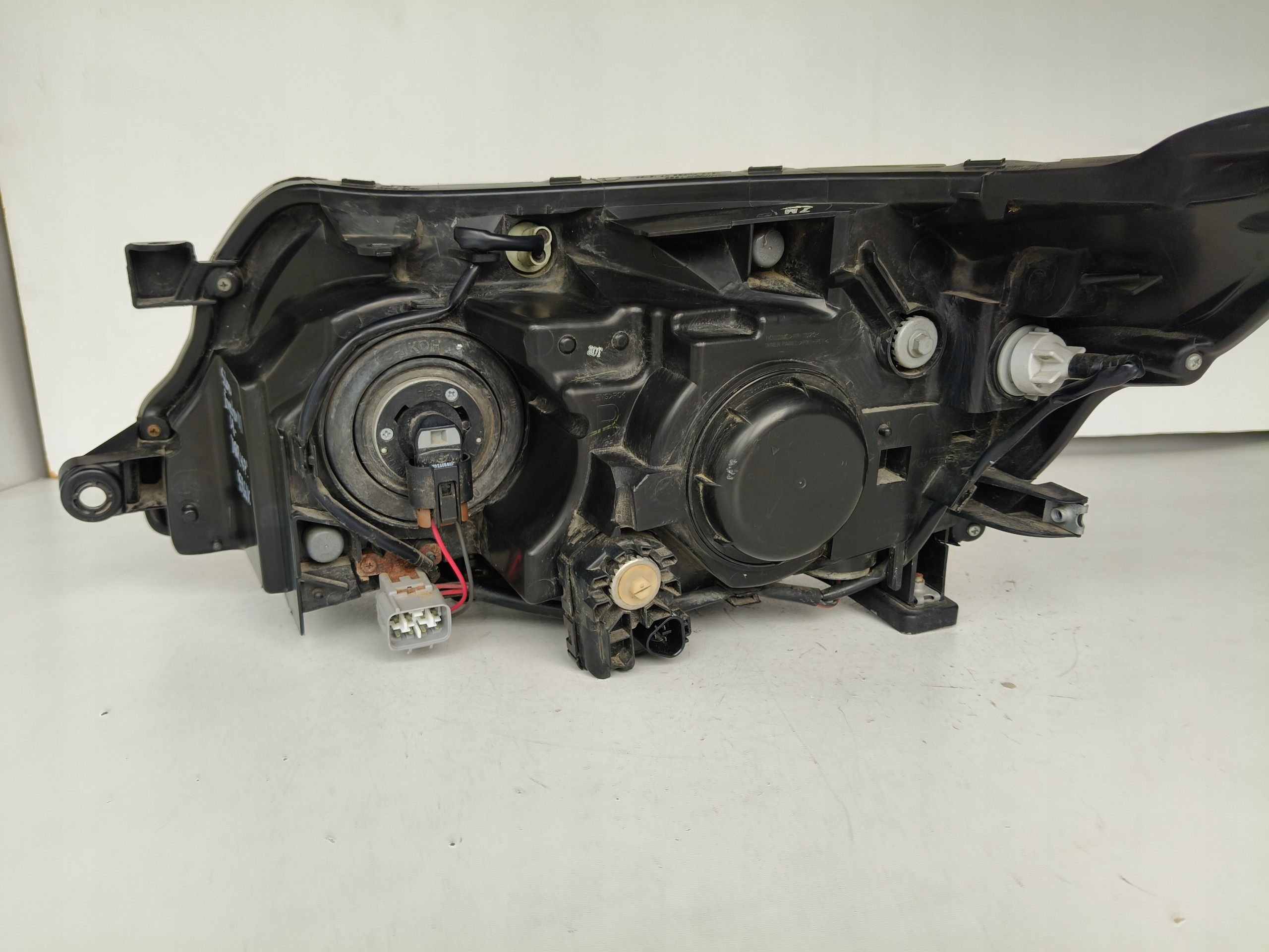 light right REFLEKTOR SUBARU FORESTER III 08-13