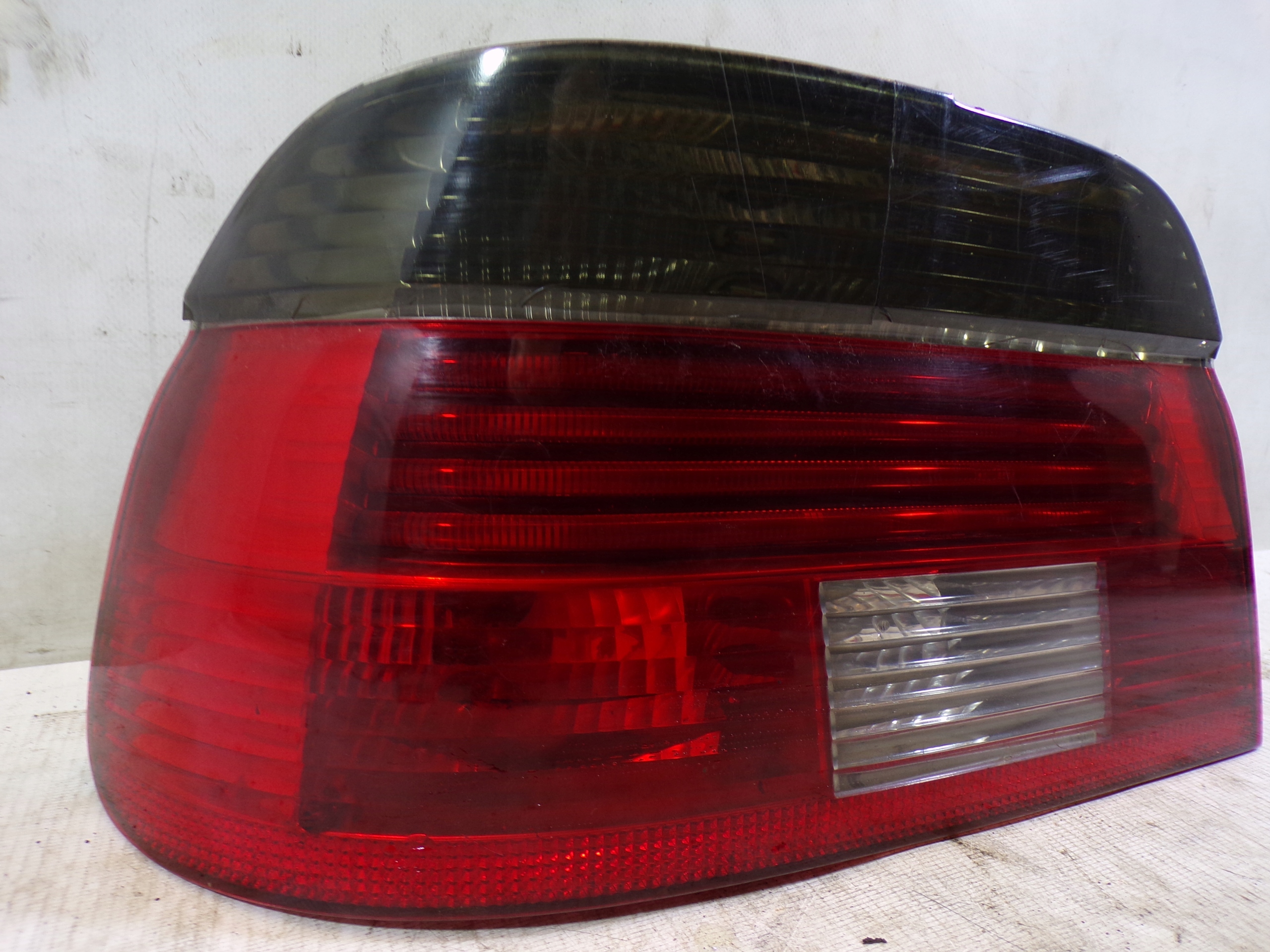 light rear rear part left BMW E39 sedan (2) (K)