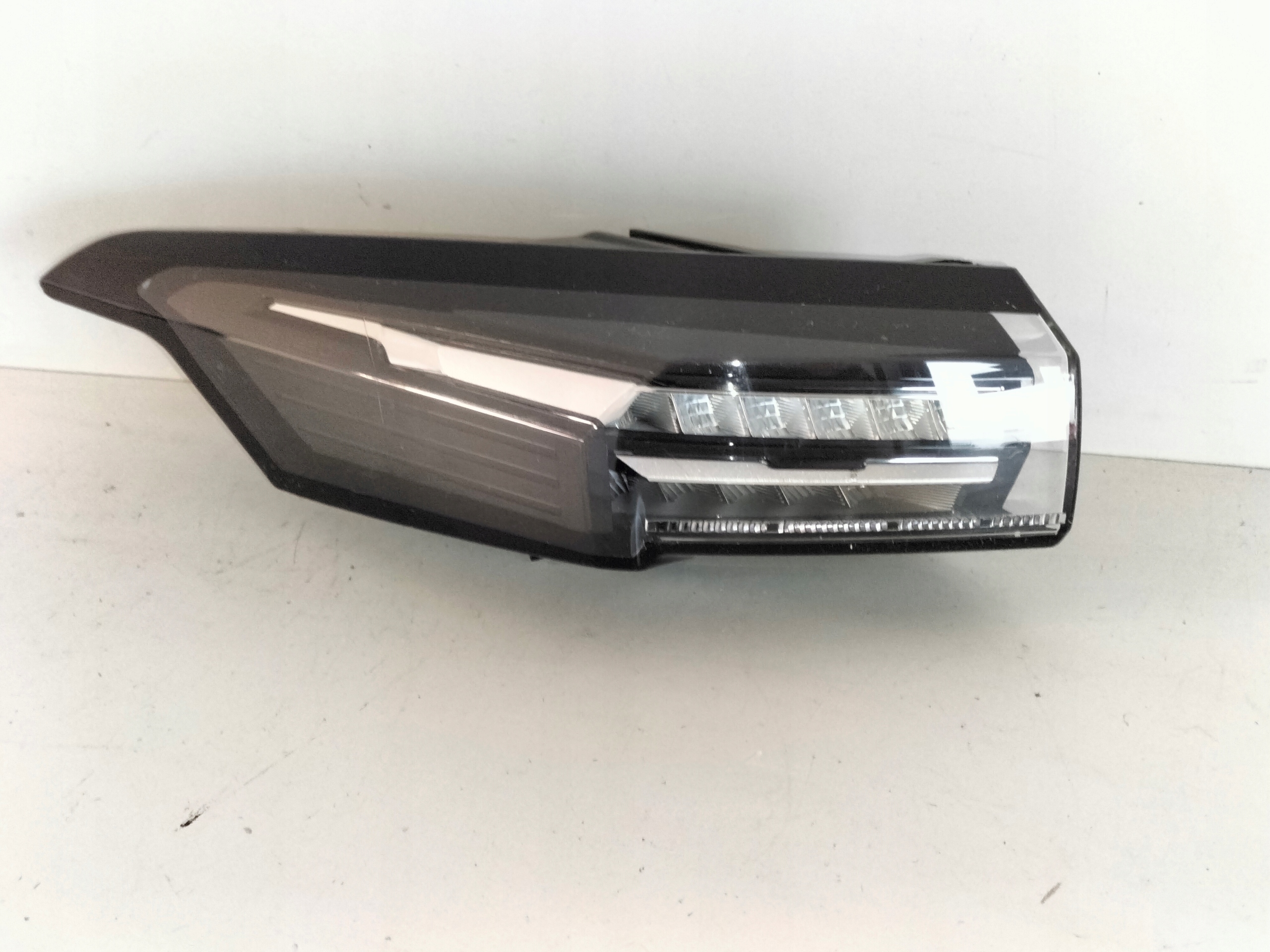 light rear rear part left PEUGEOT 308 III T10 21- LED