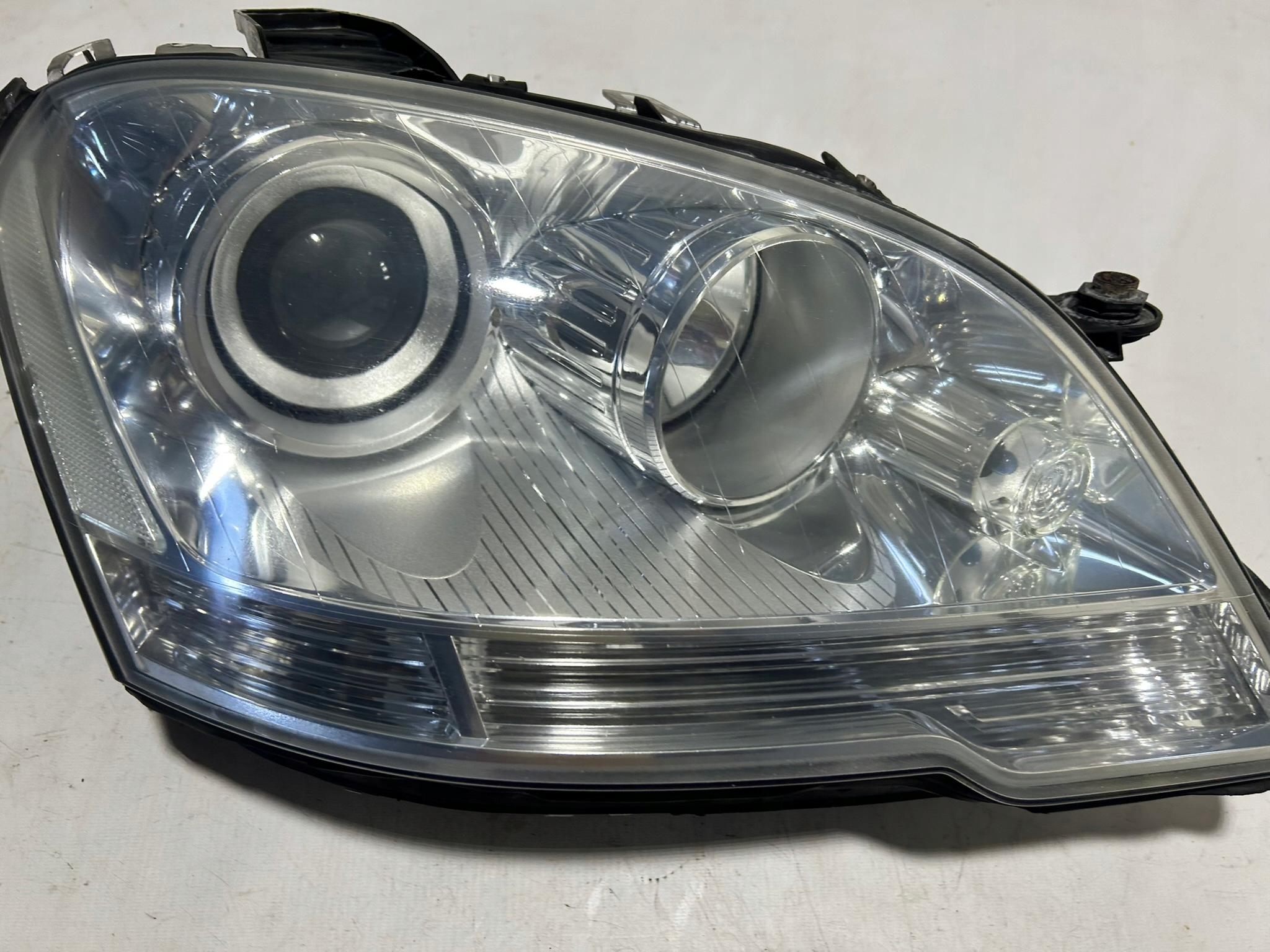 light right front MERCEDES ML W164 LIFT H7 UK