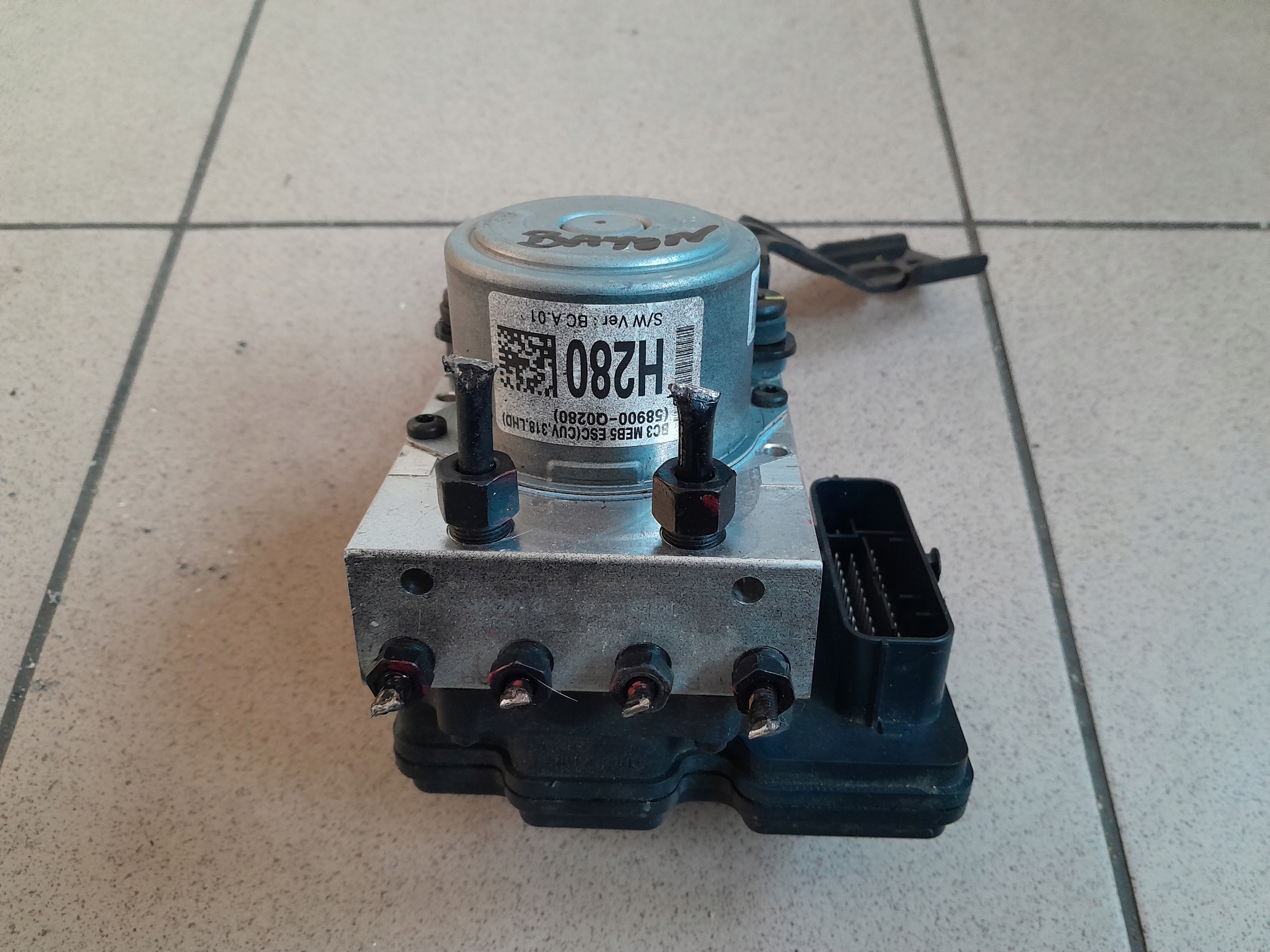HYUNDAI BAYON 1.0T POMPA HAMULCOWA ABS 58500-Q0280