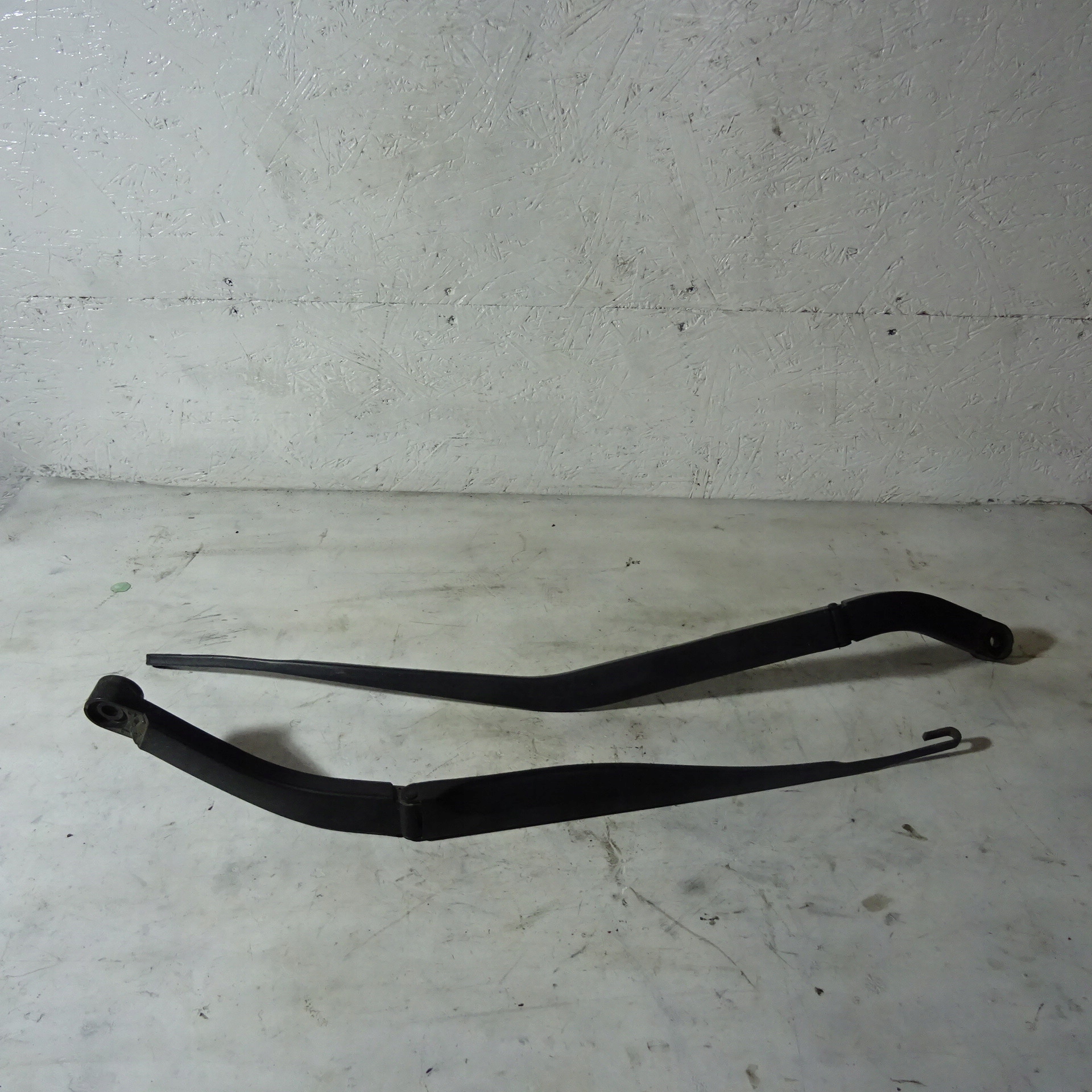 INFINITI FX30 II РЫЧАГИ СТЕКЛООЧИСТИТЕЛЯ ПЕРЕДНИЕ