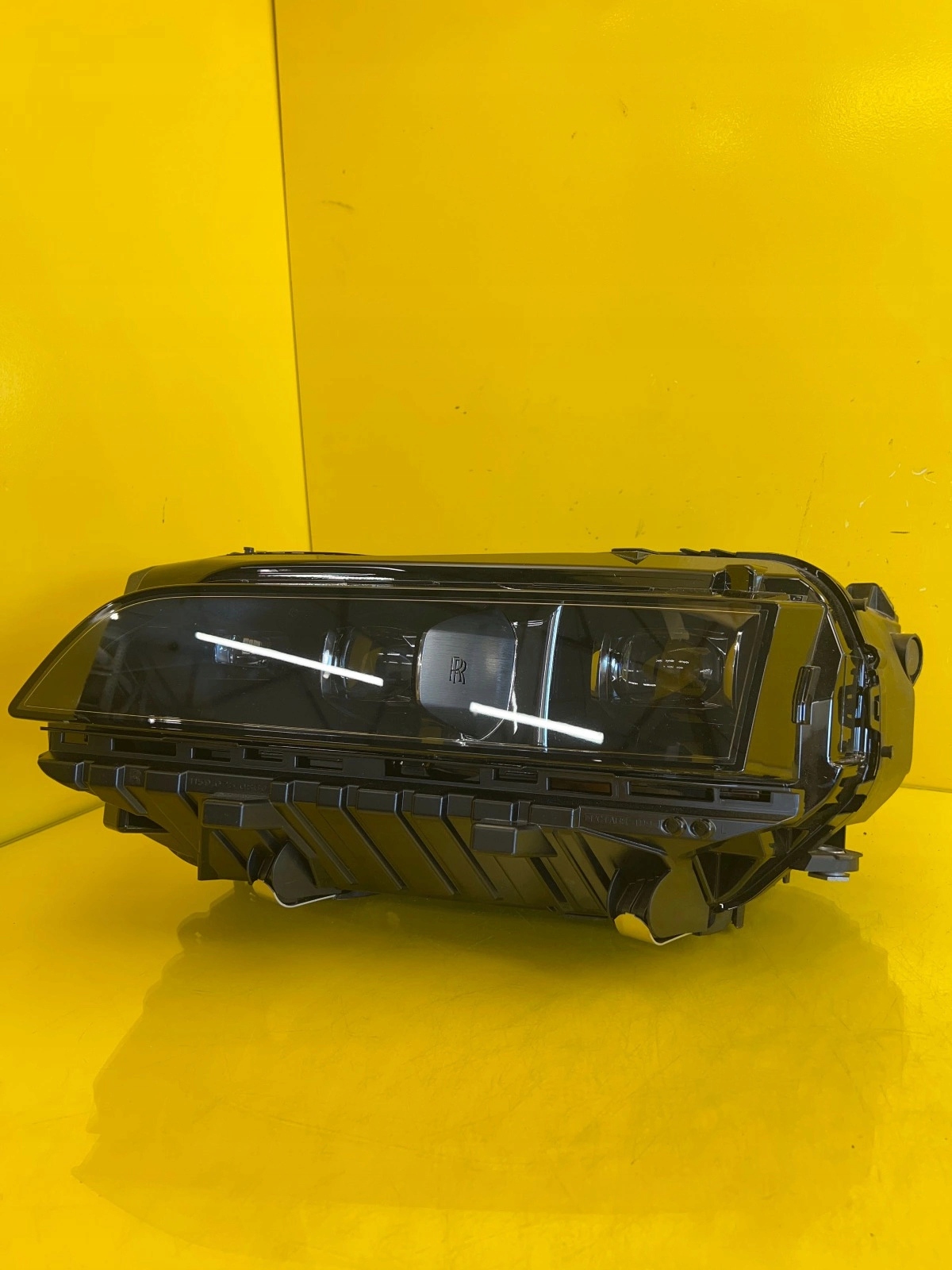 Svetlo ľavá Rolls-Royce Spectre 5A79533-01 5A16545