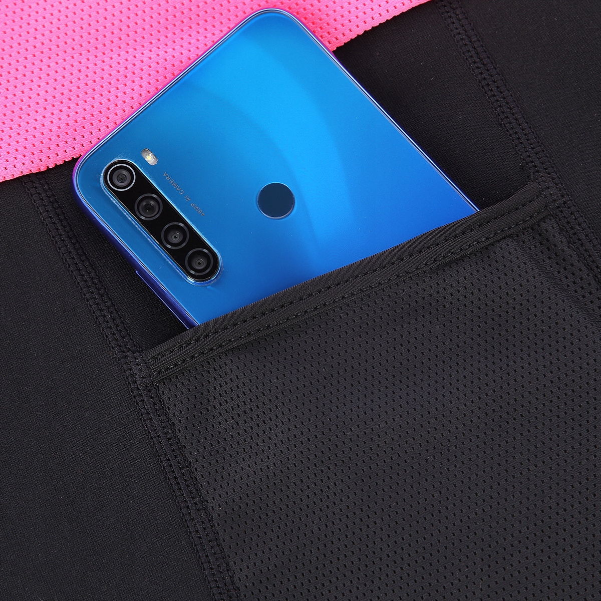 KOSZULKA TRENINGOWA DO ĆWICZEŃ SPORTOWA ROZ.M Dekolt okrągły