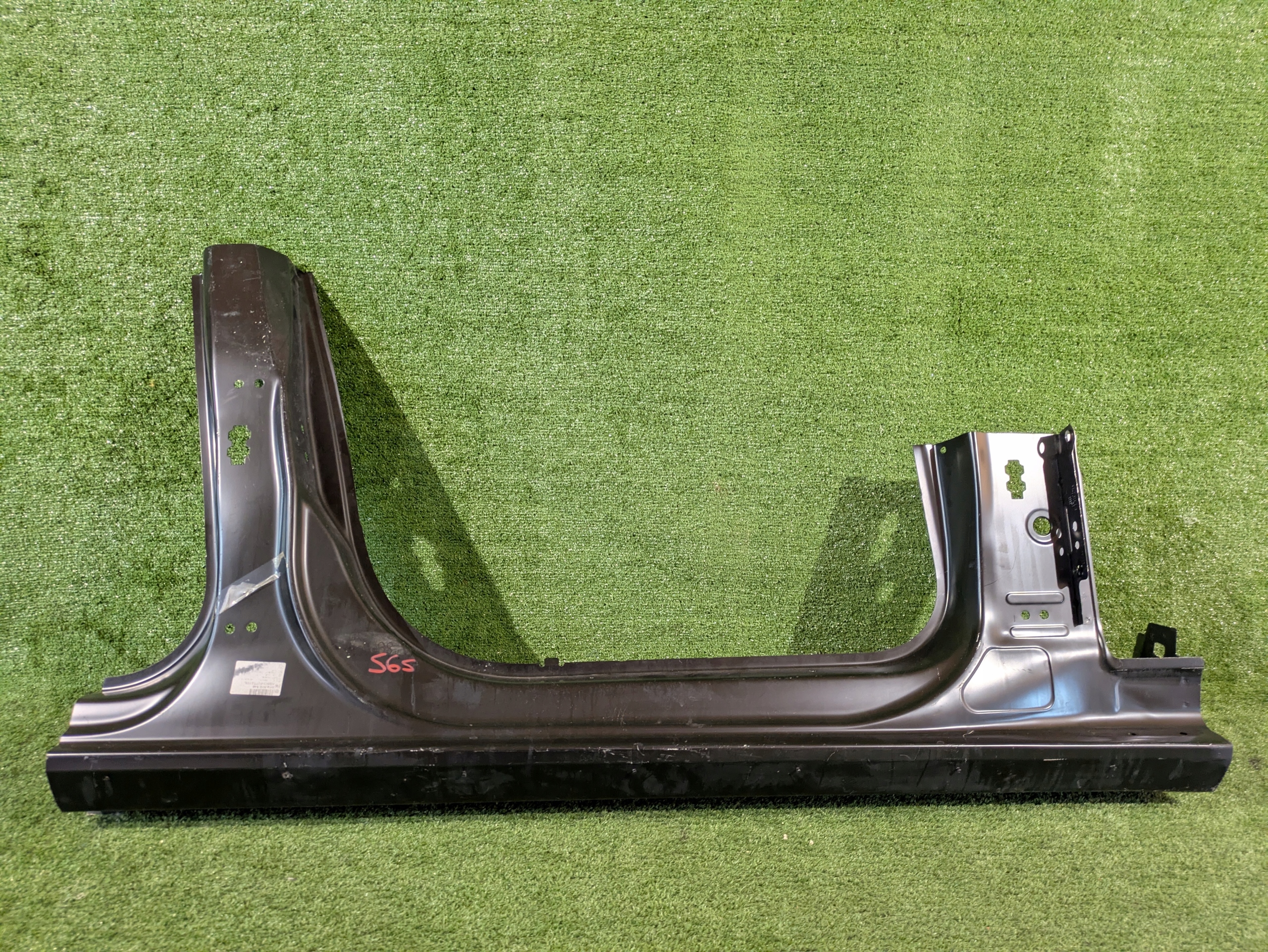 pillar threshold right AUDI A4 B8 NR.565