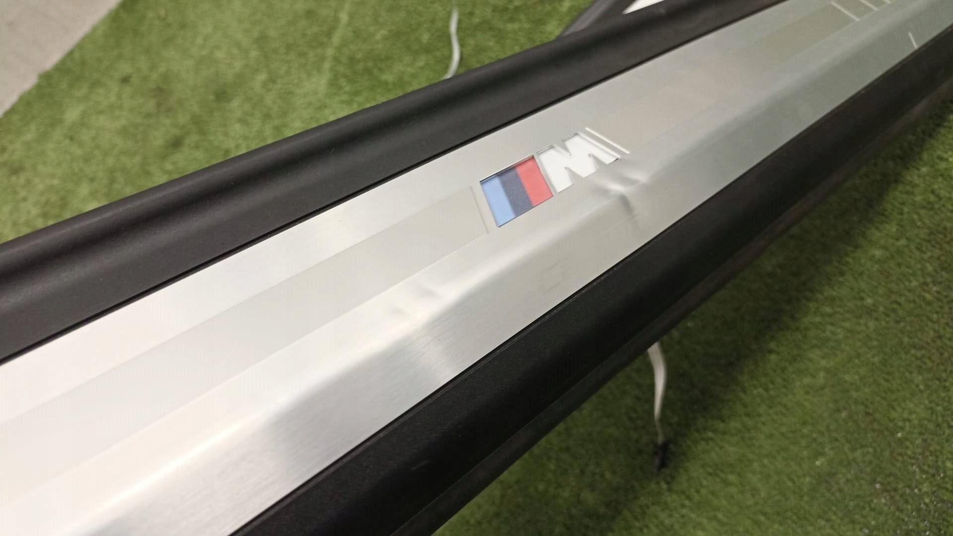 BMW G15 mouldings threshold CARBON CORE M-PAK 8076406 8076405