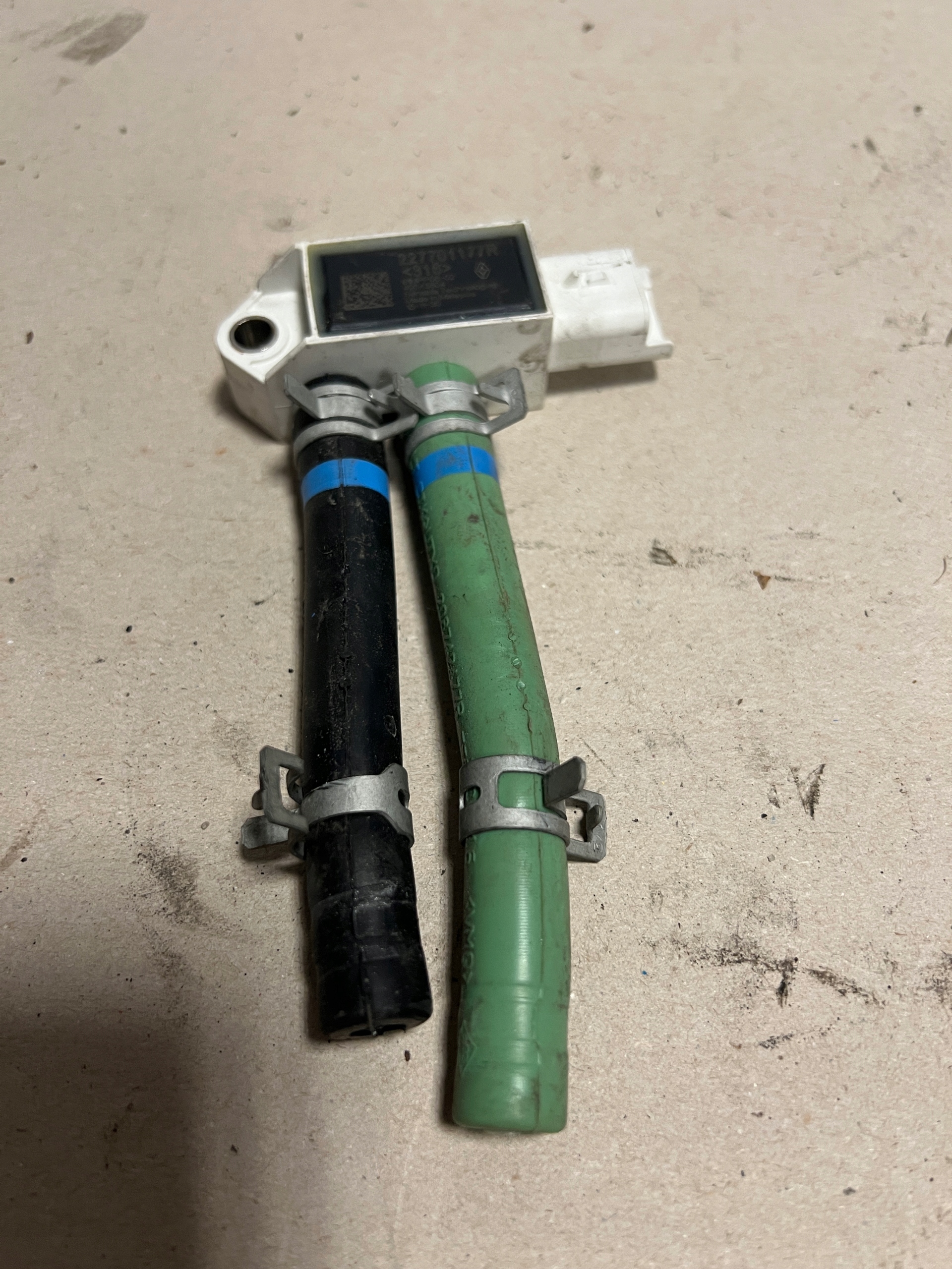 22701177r - NISSAN JUKE F15 1.5 dCi датчик перепада давления