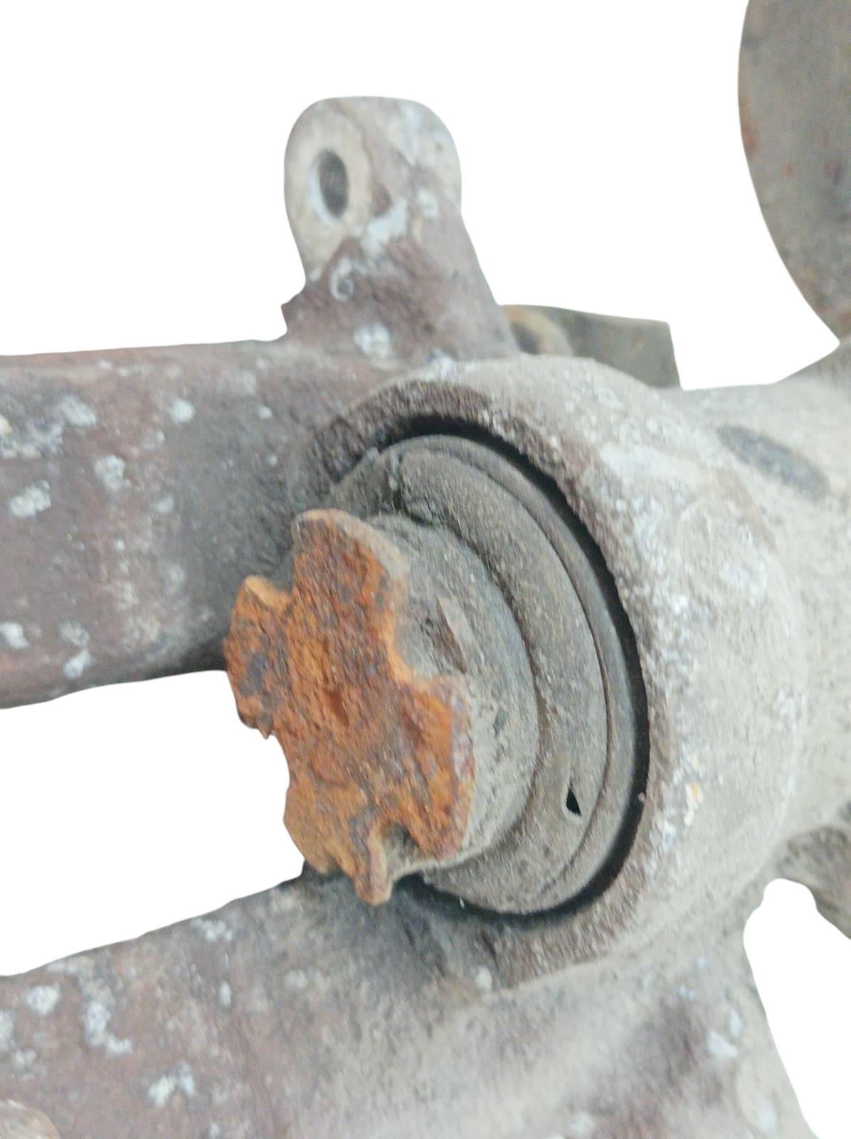 caliper brake left right rear part E15 1.6 B KPL Toyota Auris and (2006-2012)