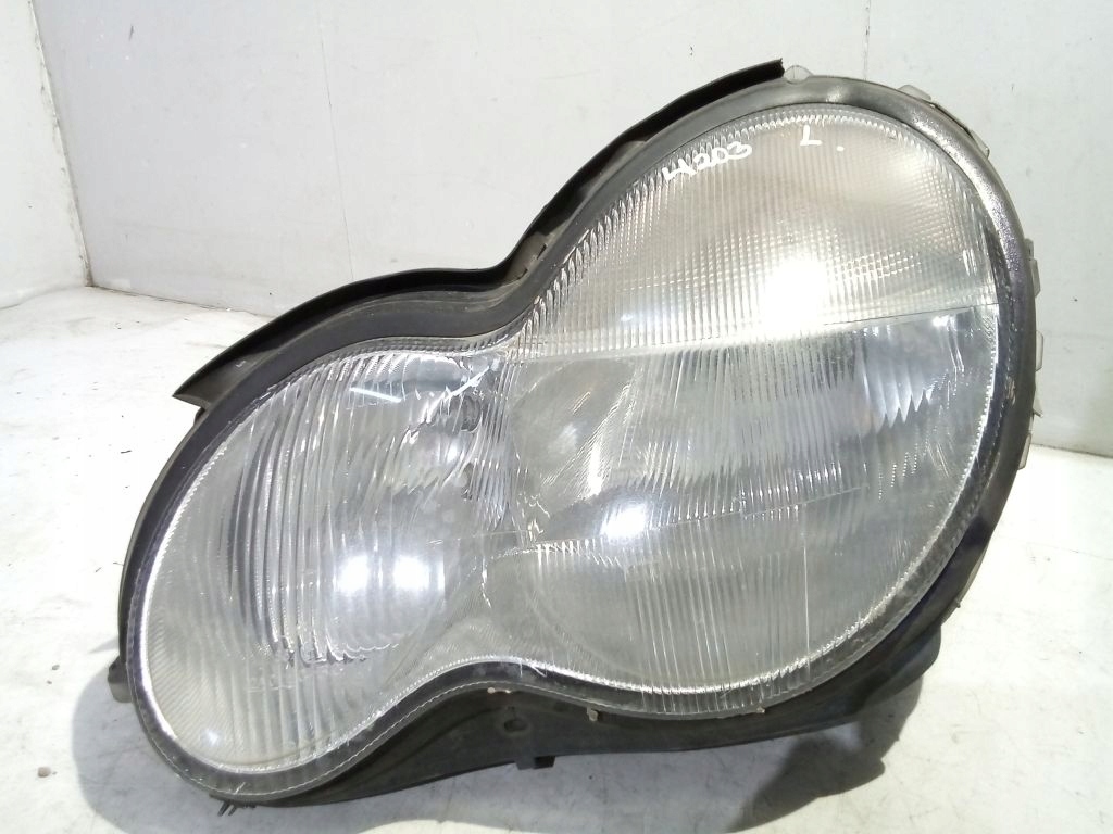 Mercedes C klasa W203 light left front front