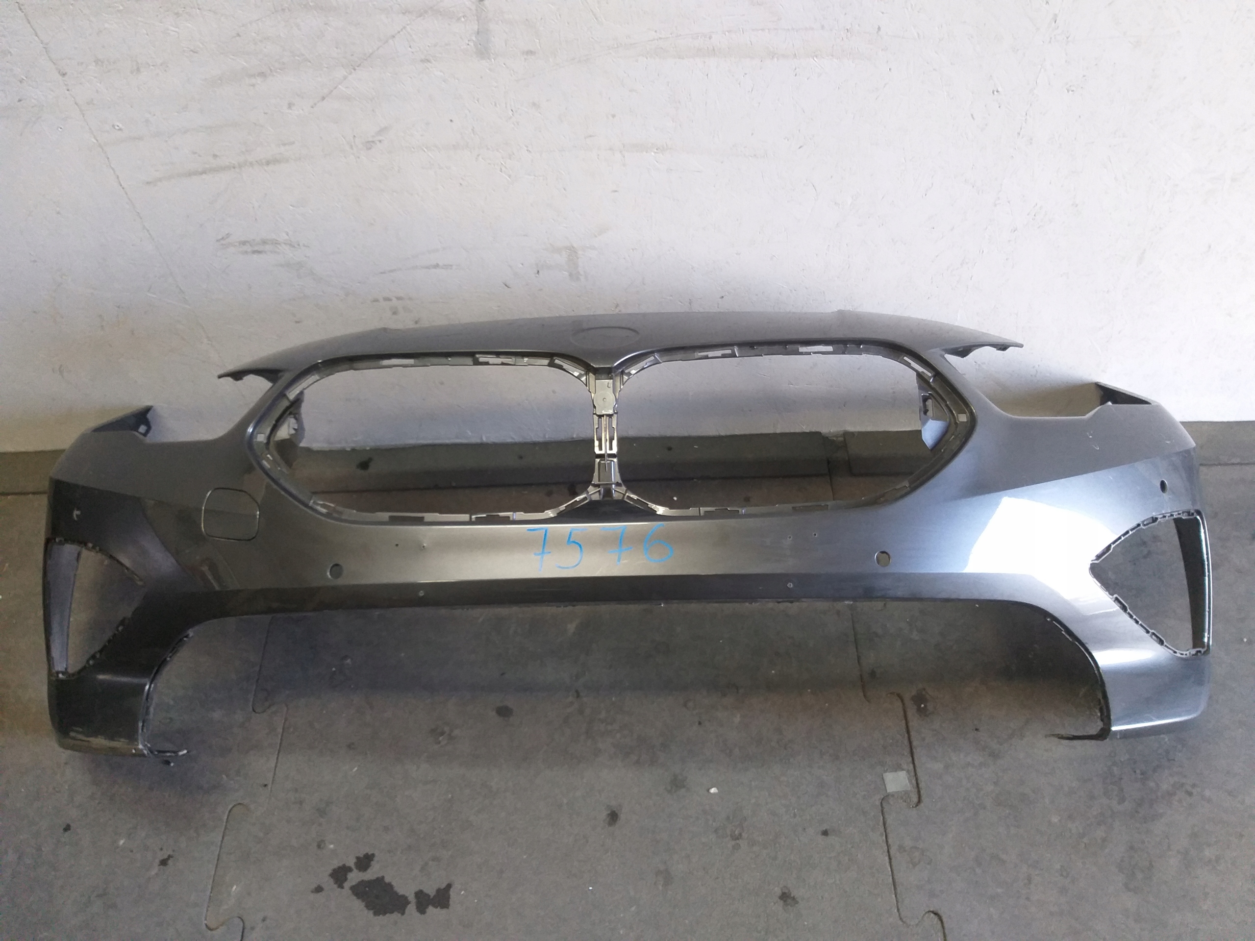 BUMPER FRONT BMW II 2 F44