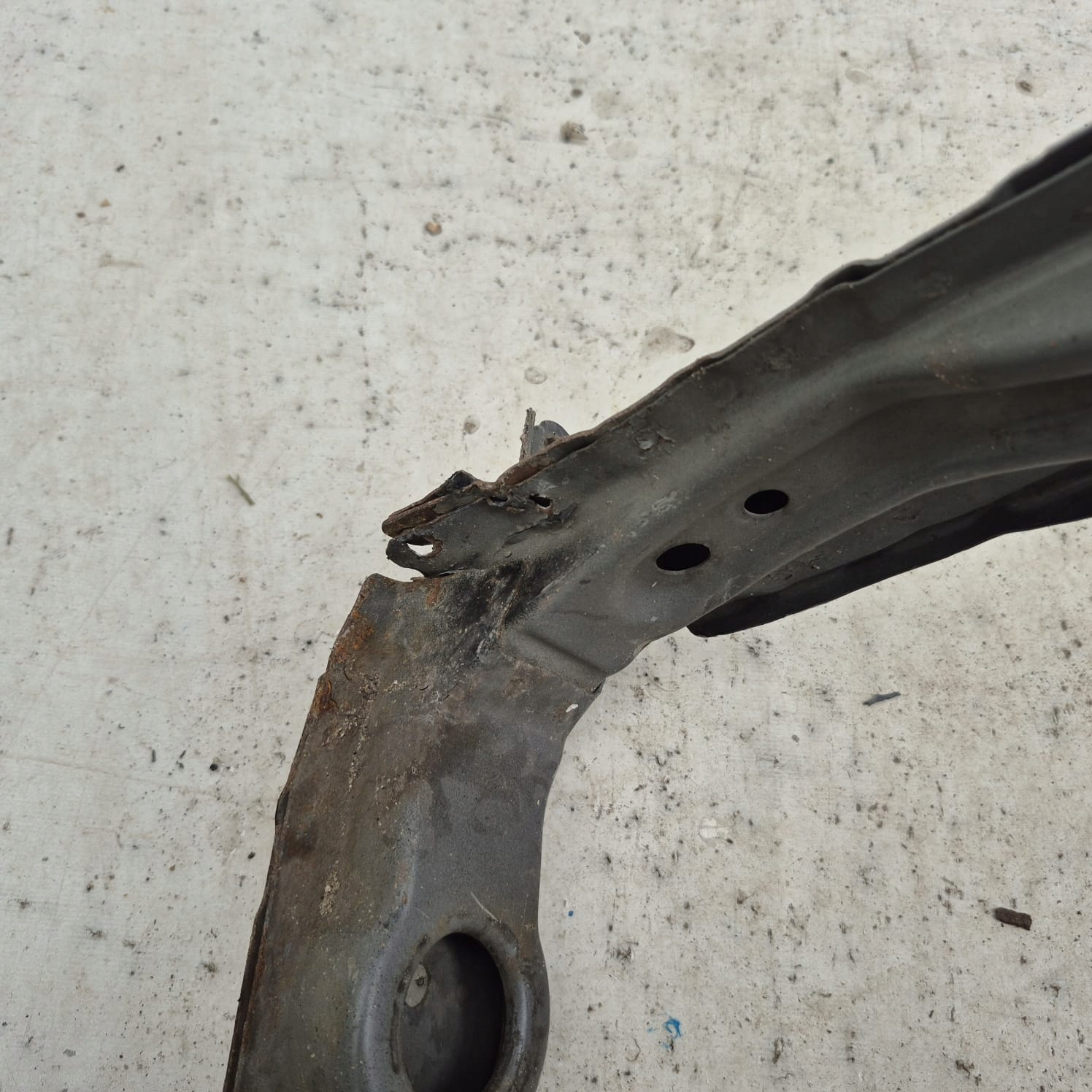 TOYOTA AURIS II 12- support panel for radiators pillar front