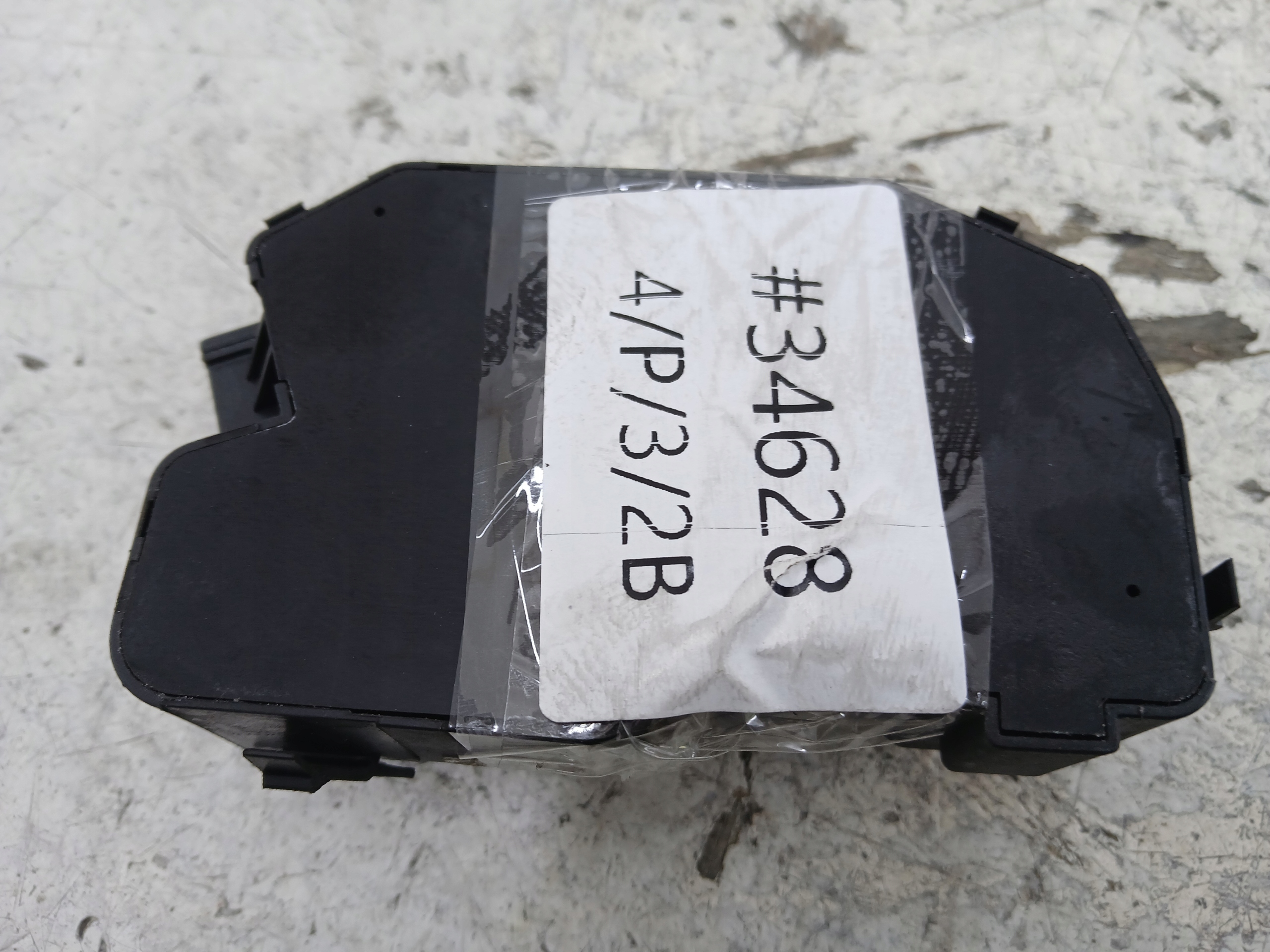 MERCEDES W203 PANEL switch seat left front 2038214158