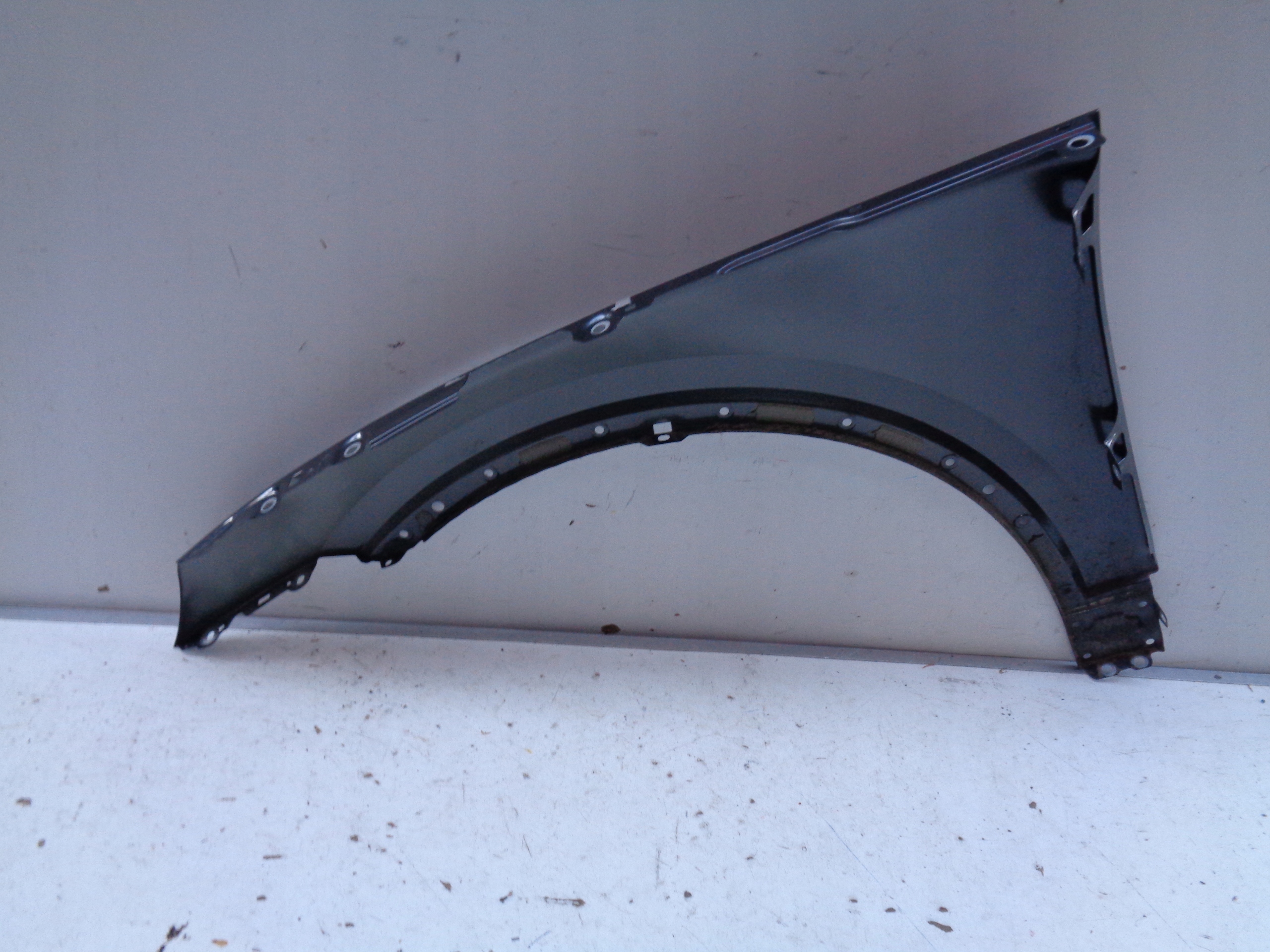 BŁOTNIK PRAWY PRZEDNI AUDI Q5 II 80A 16- NR 43620 Typ samochodu Samochody osobowe