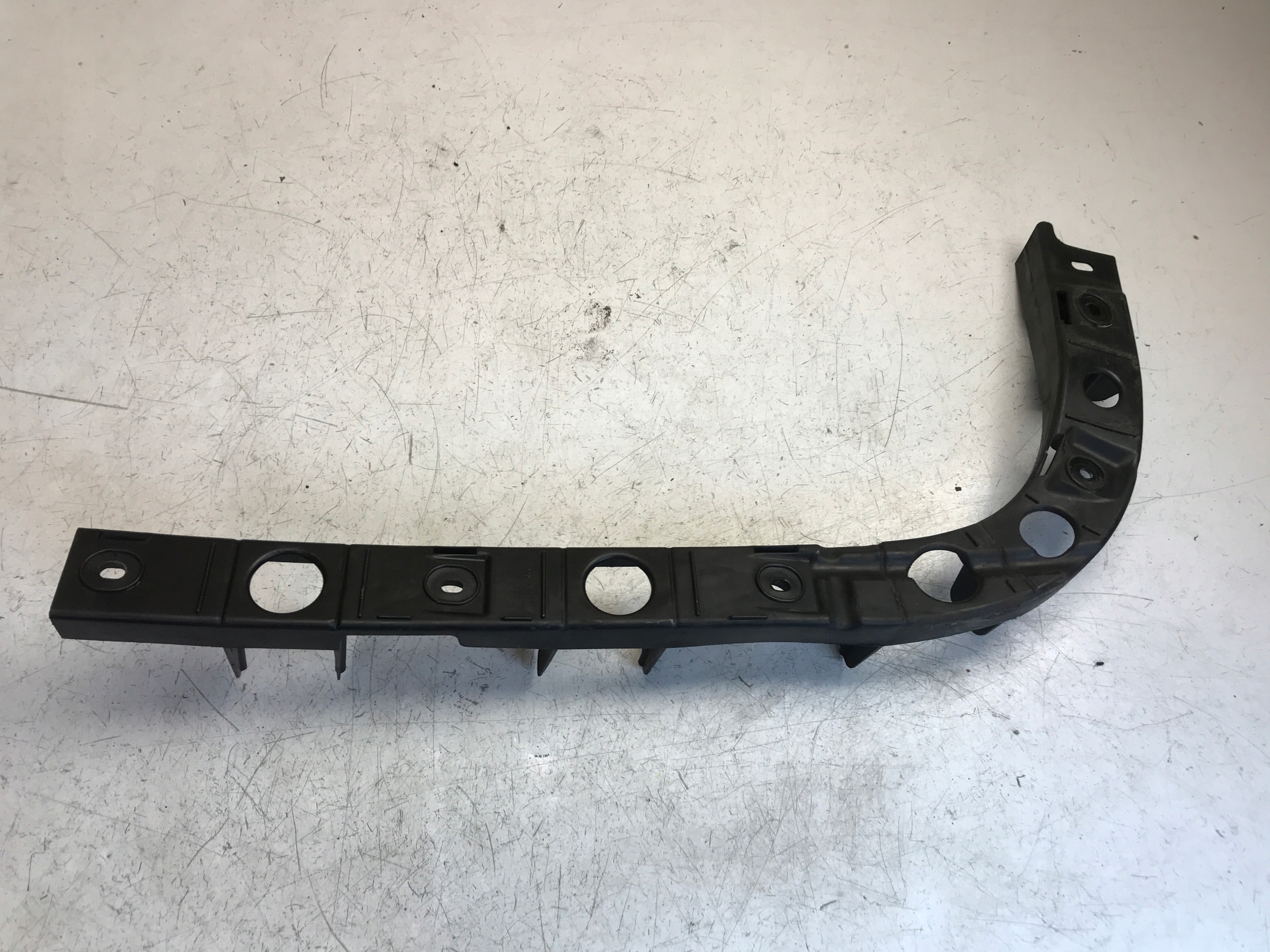 bumper bracket left rear part SEAT ALTEA 5P0807863B