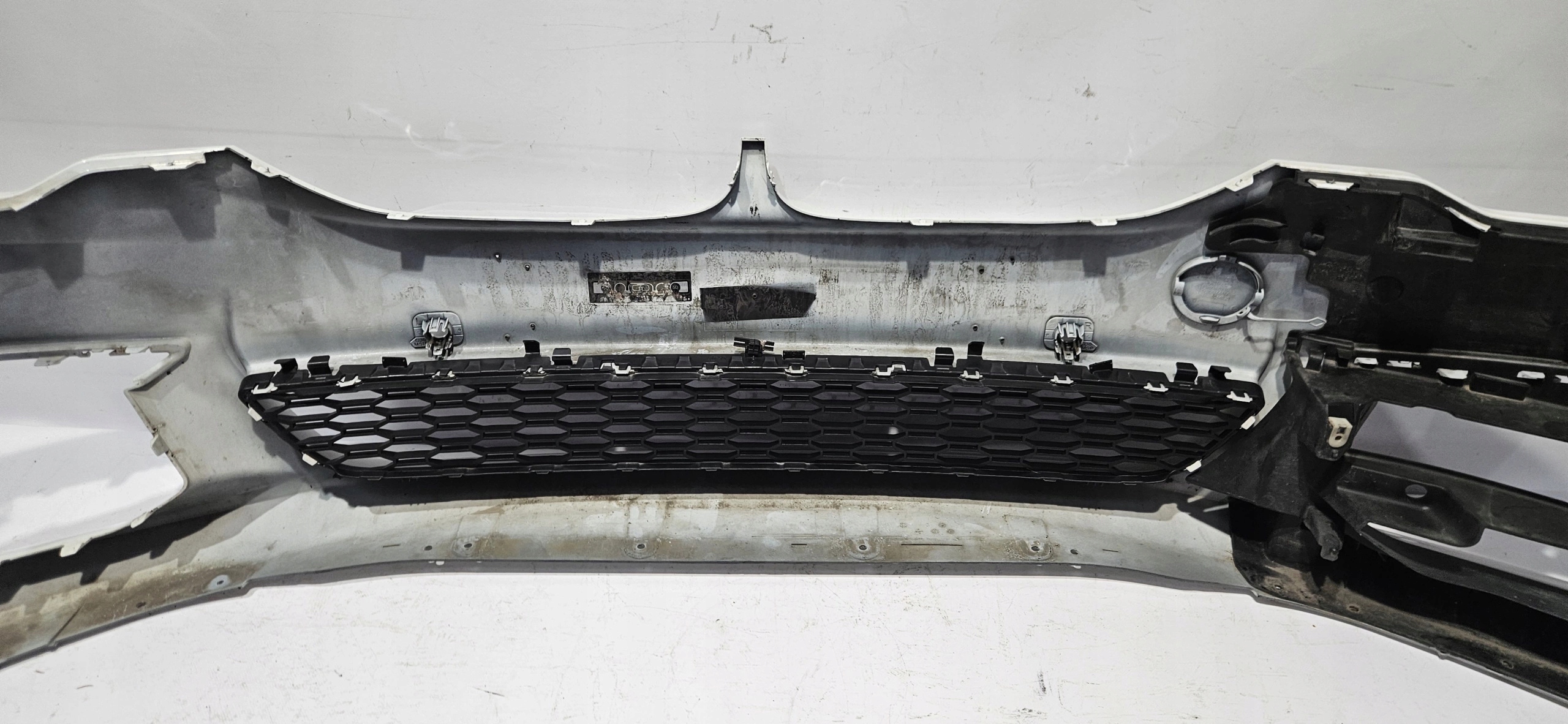 front bumper grid BMW 5 G30 G31 m-packet PDC washers