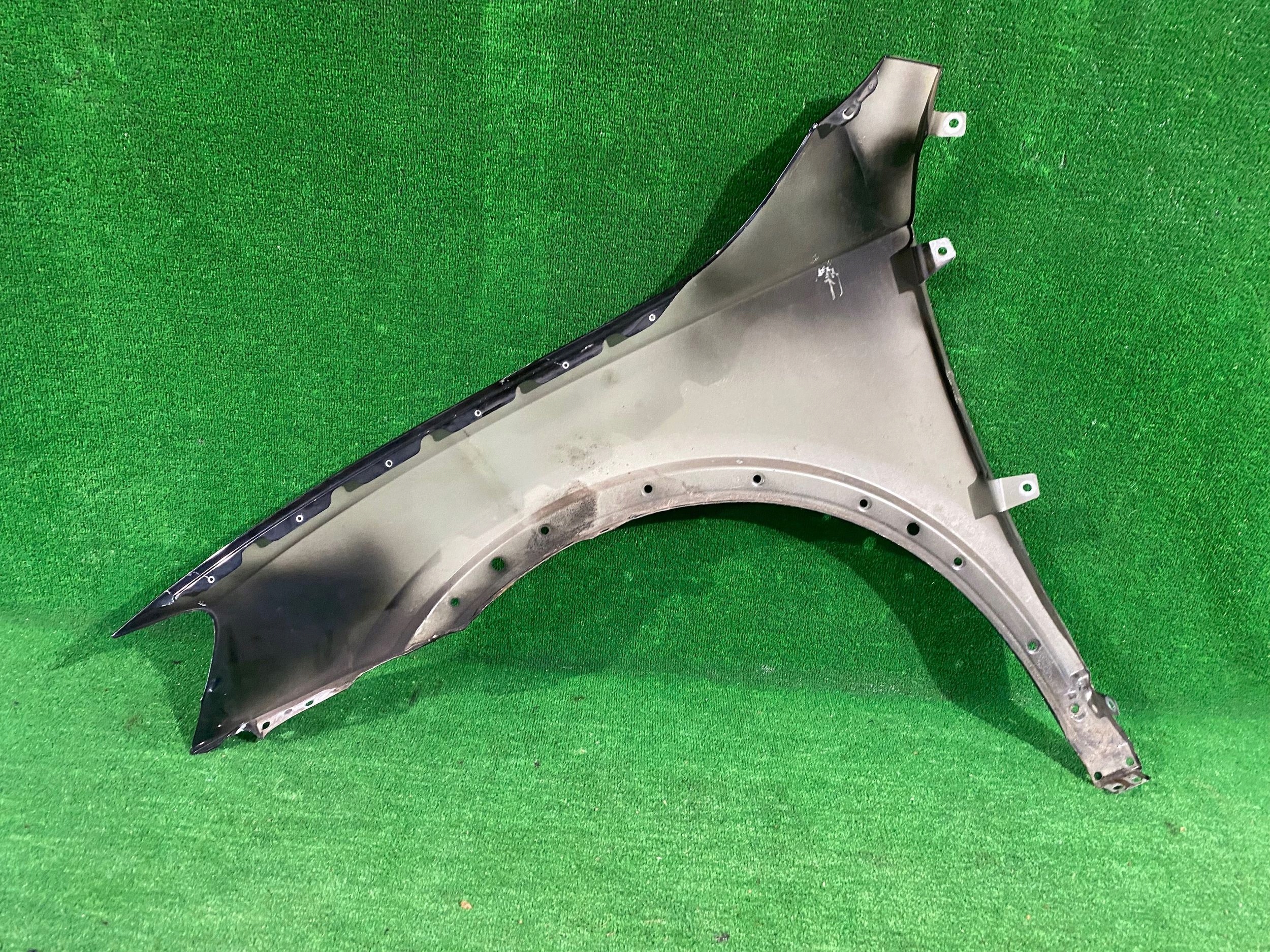 fender front right front AUDI Q3 8U