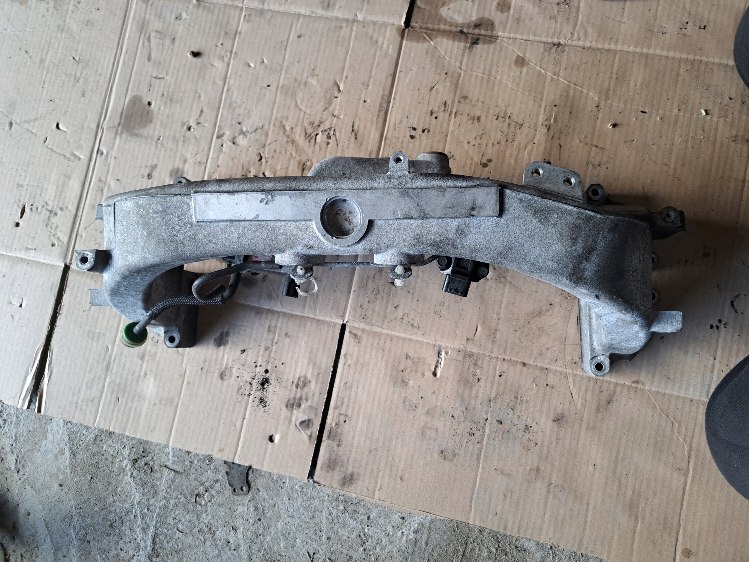 intake manifold SUBARU LEGACY IV FORESTER OUTBACK 2.0 D EE20Z